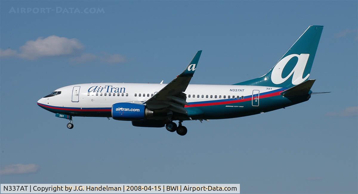 N337AT, 2008 Boeing 737-7BD C/N 36717, on final @ BWI