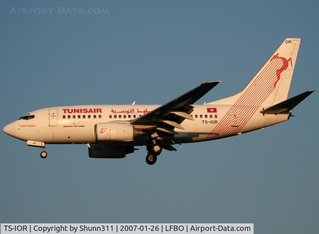 TS-IOR, 2001 Boeing 737-6H3 C/N 29502, Landing rwy 32L