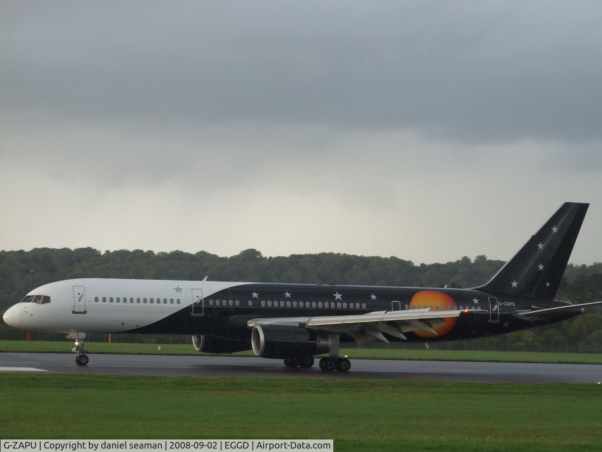 G-ZAPU, 1992 Boeing 757-2Y0/F C/N 26151, i like eggd