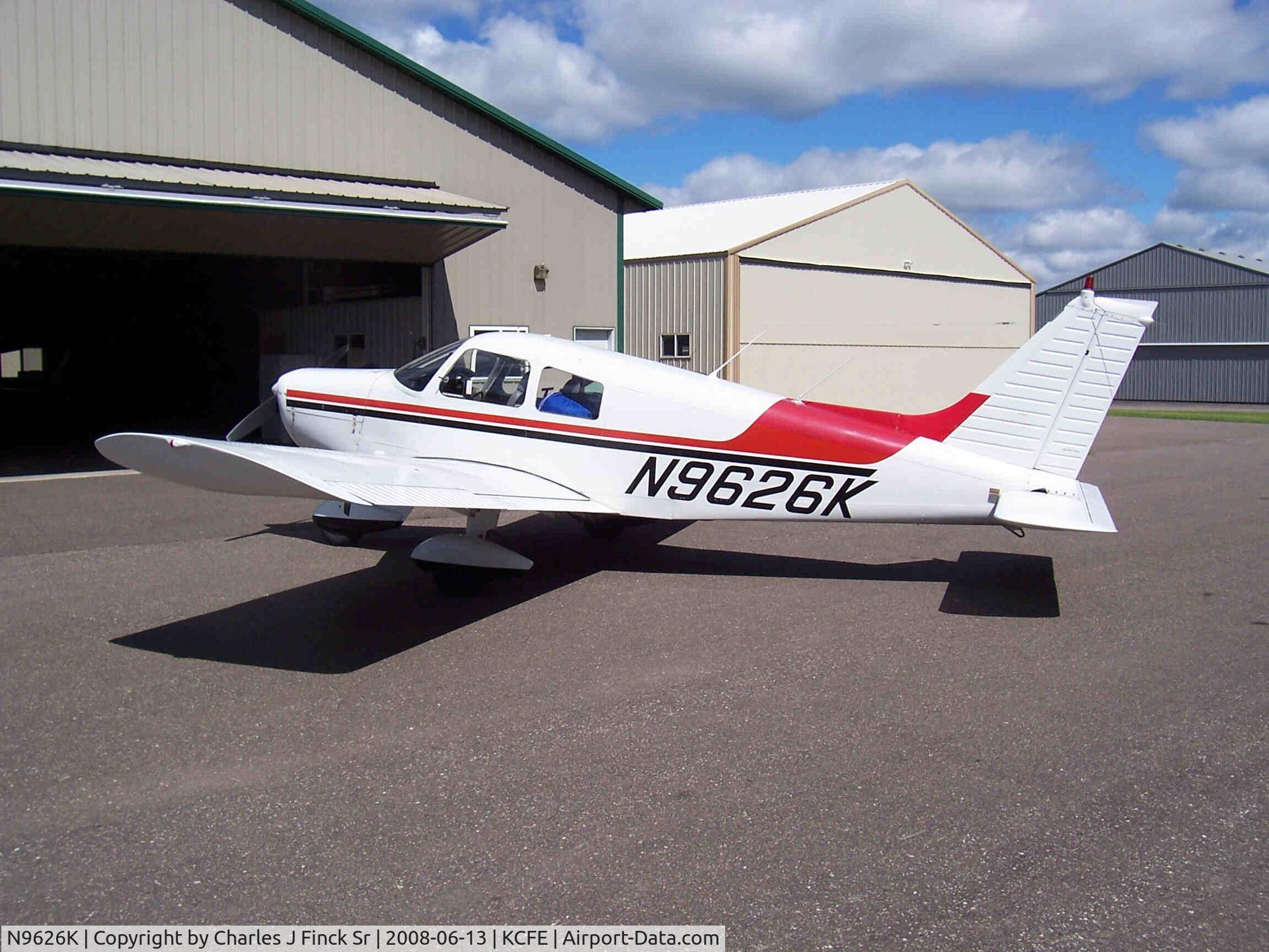 N9626K, 1976 Piper PA-28-140 C/N 28-7625186, 1976 Piper PA28=140 Cherokee Cruiser 160 Hp