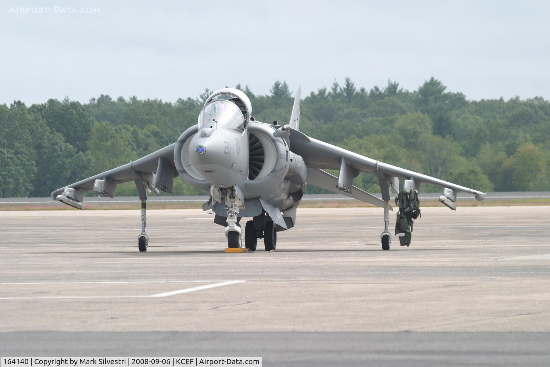 164140, McDonnell Douglas AV-8B Harrier II C/N 213, Westover ARB 2008