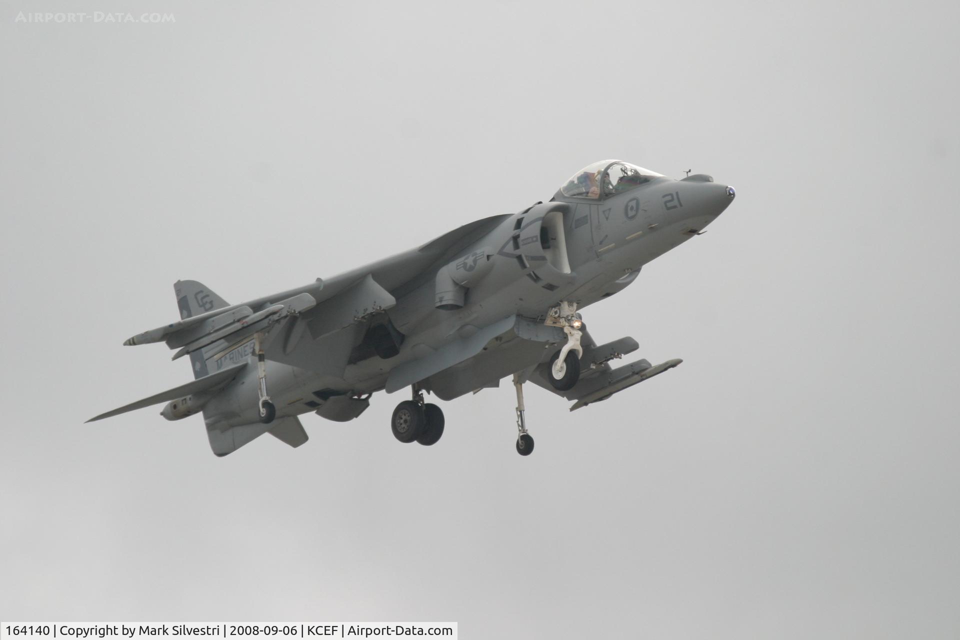 164140, McDonnell Douglas AV-8B Harrier II C/N 213, Westover ARB 2008