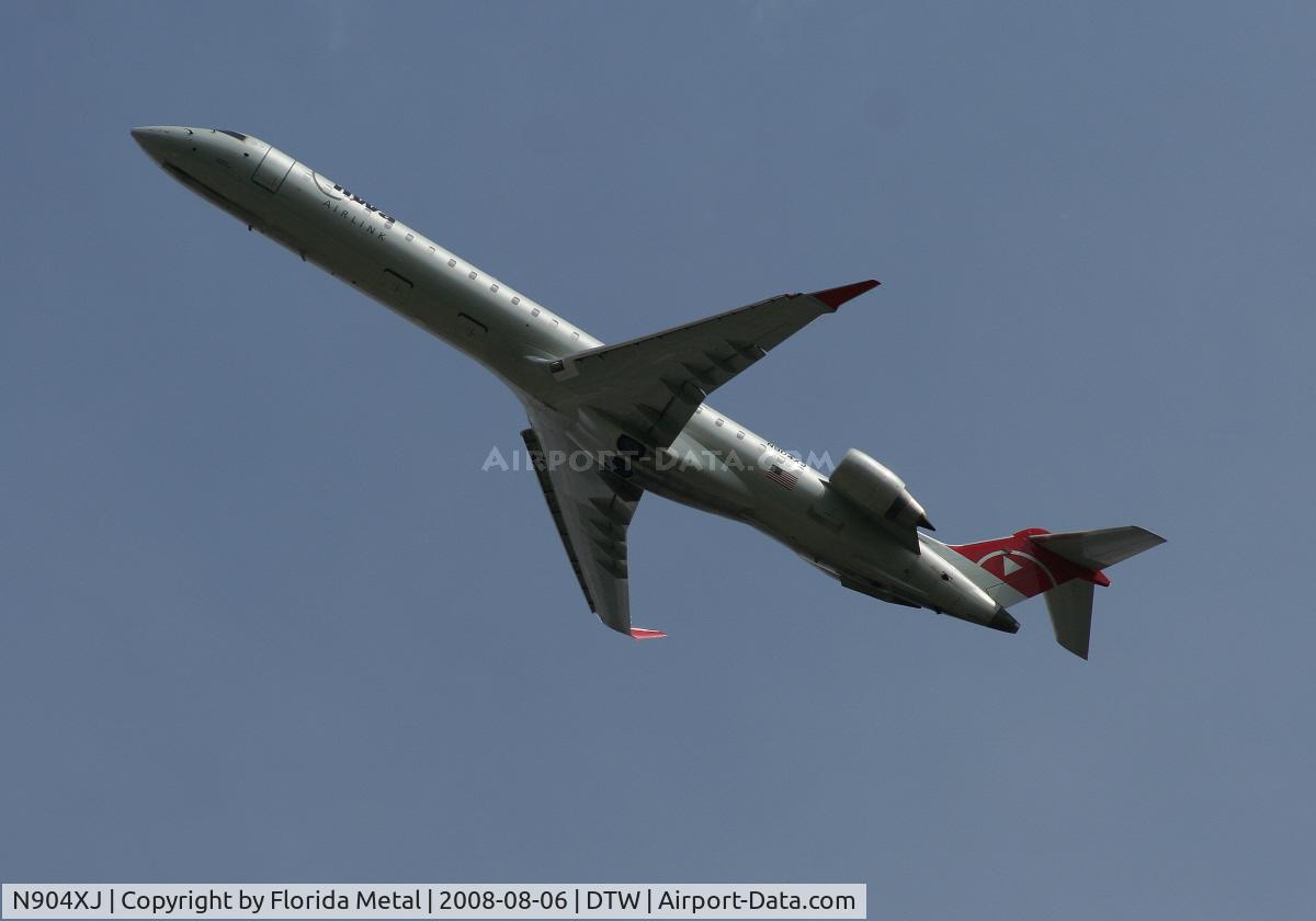 N904XJ, 2007 Bombardier CRJ-900ER (CL-600-2D24) C/N 15135, Mesaba CRJ-900