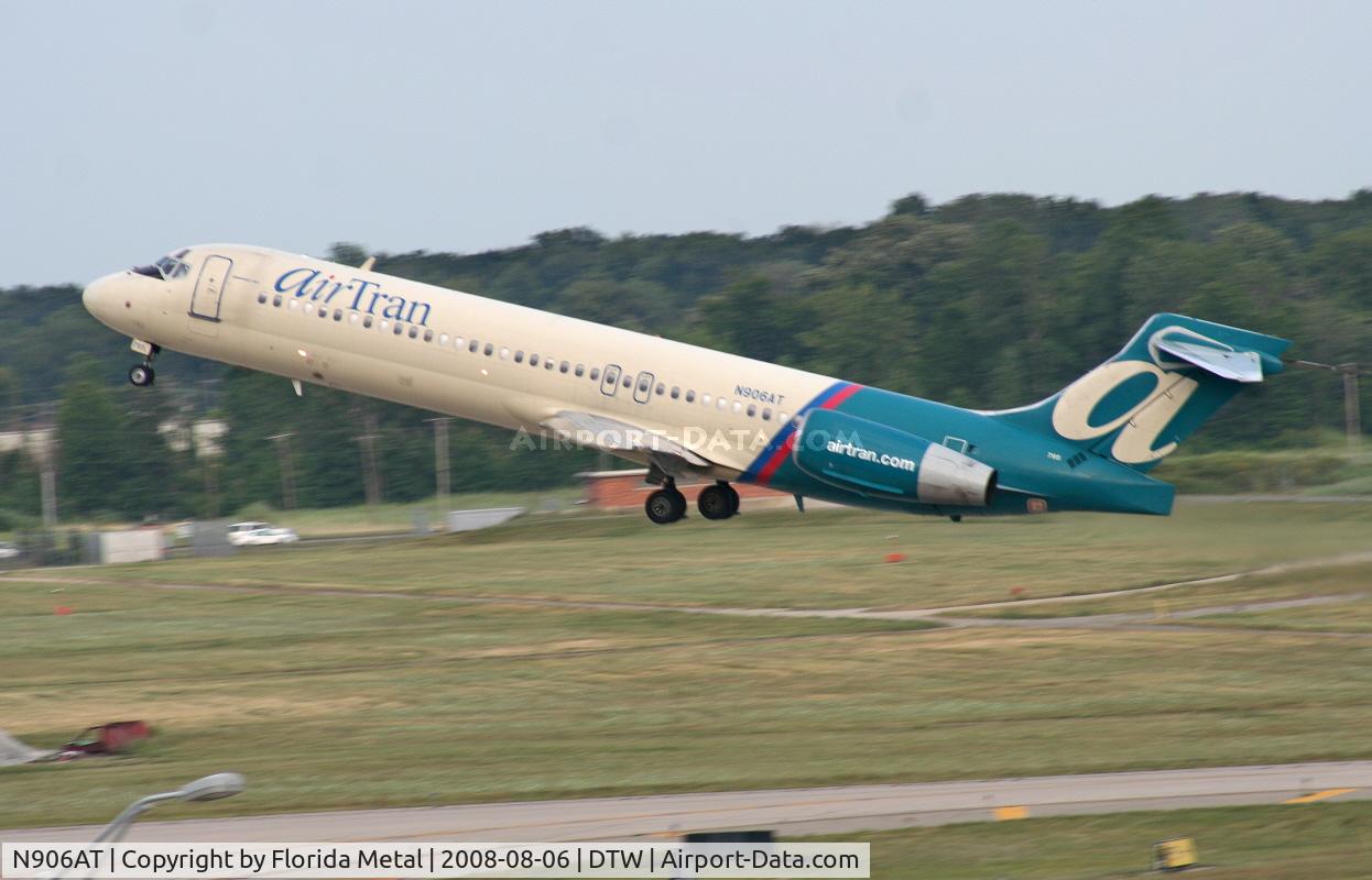 N906AT, 2001 Boeing 717-200 C/N 55087, Air Tran 717