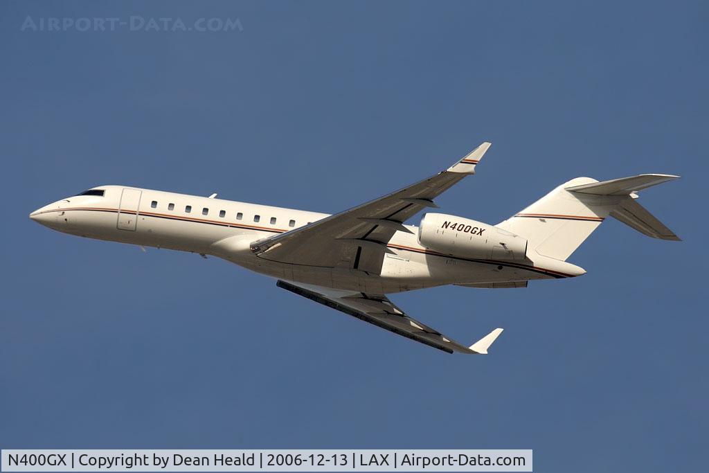 N400GX, 1999 Bombardier BD-700-1A10 Global Express C/N 9037, Churchill Aviation's Global Express N400GX climbing out from RWY 25R.