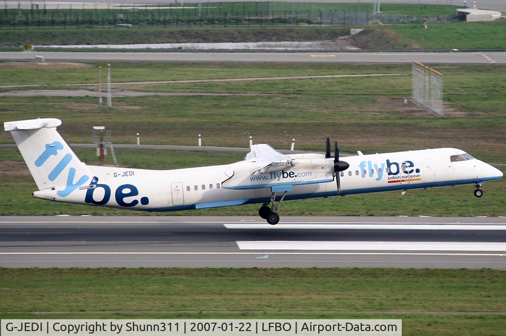 G-JEDI, 2001 De Havilland Canada DHC-8-402Q Dash 8 C/N 4052, Landing rwy 14R