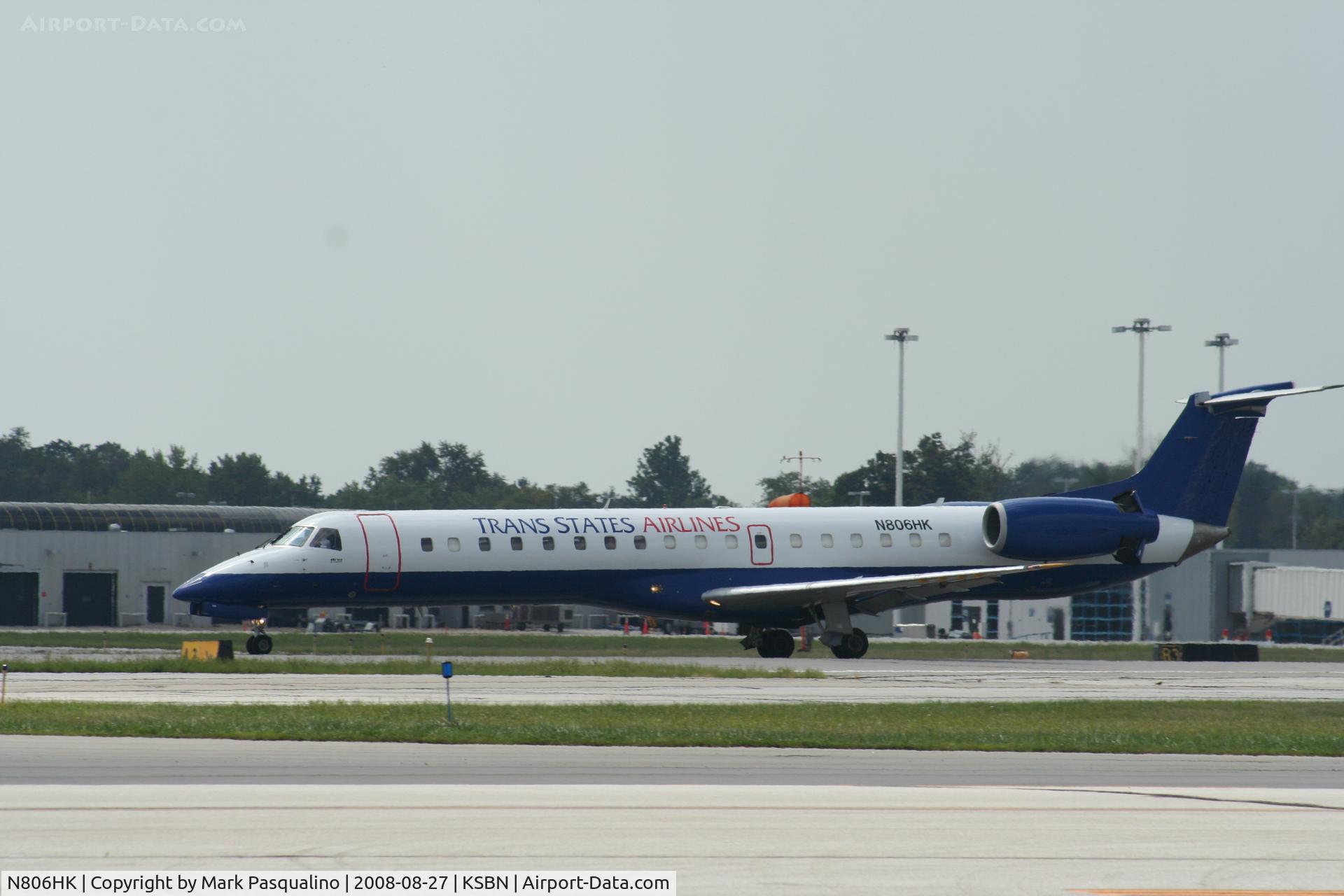 N806HK, 1999 Embraer EMB-145EP (ERJ-145EP) C/N 145112, EMB-145