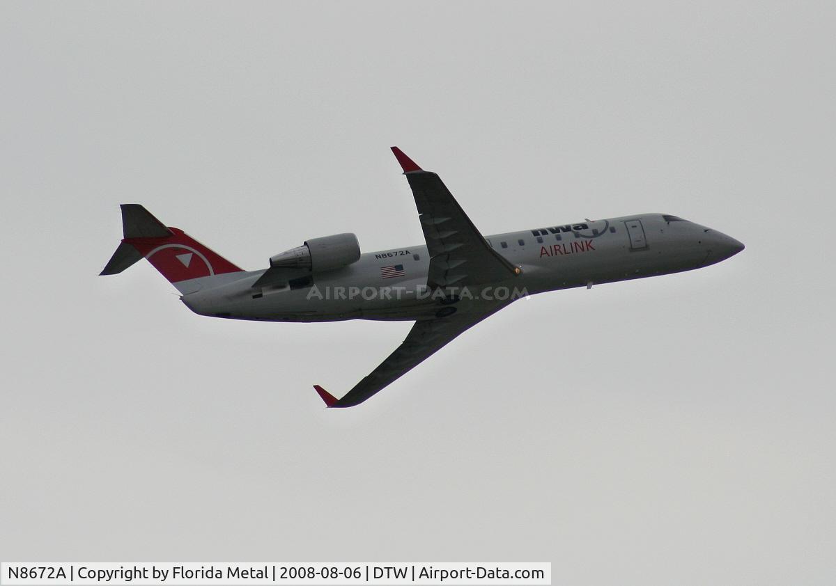 N8672A, 2002 Bombardier CRJ-200 (CL-600-2B19) C/N 7672, Pinnacle CRJ-200