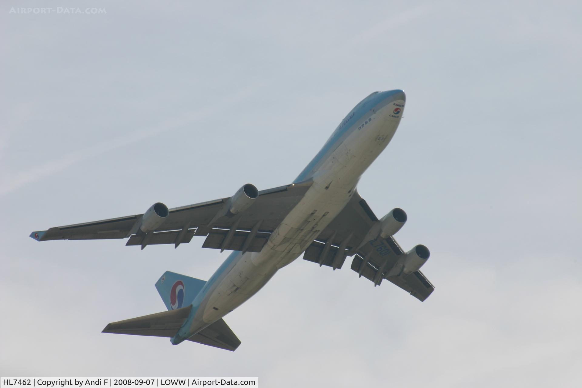 HL7462, 1997 Boeing 747-4B5F/SCD C/N 26406, WOW