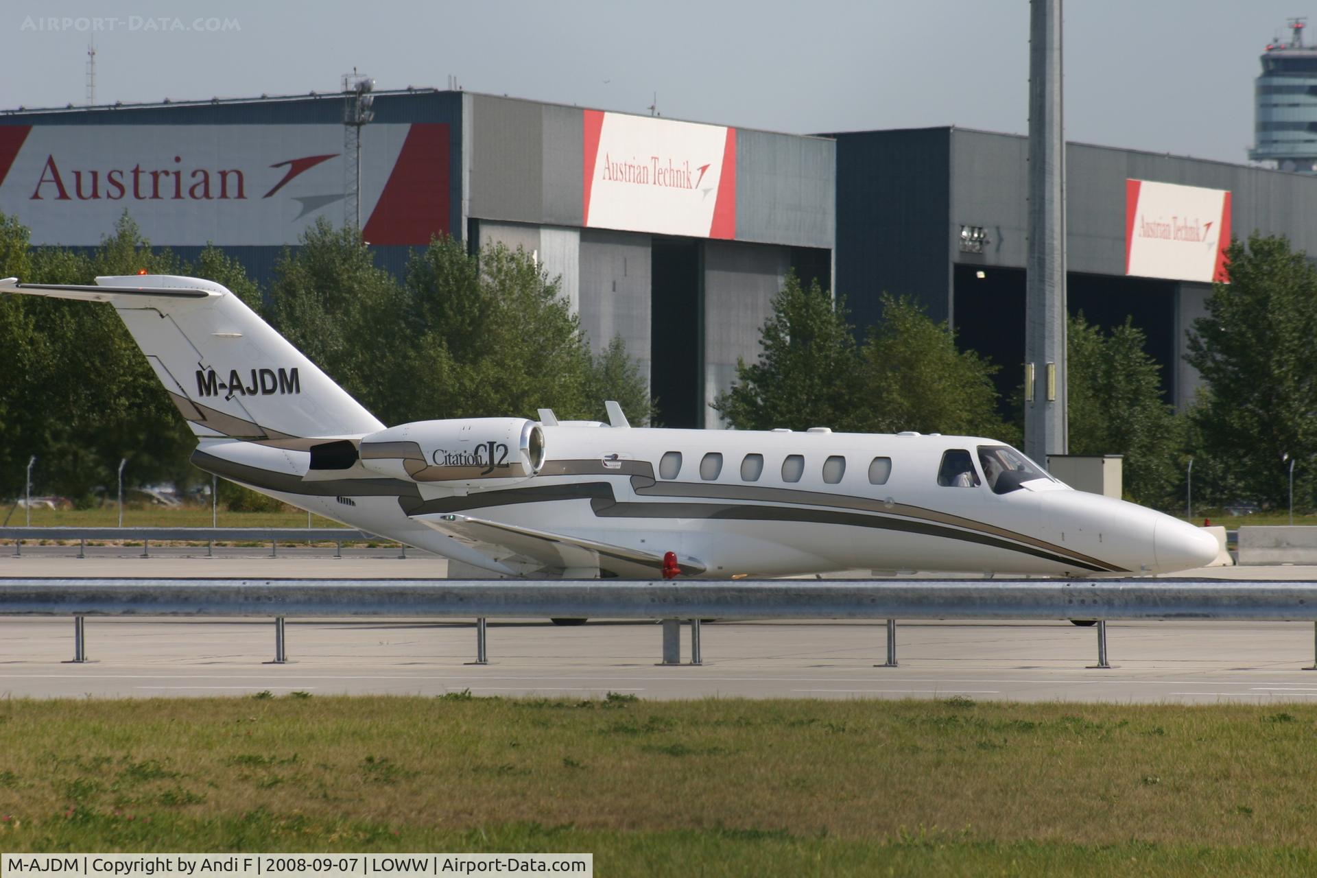 M-AJDM, 2000 Cessna 525A CitationJet CJ2 C/N 525A-0009, Cessna 525A Citation CJ2