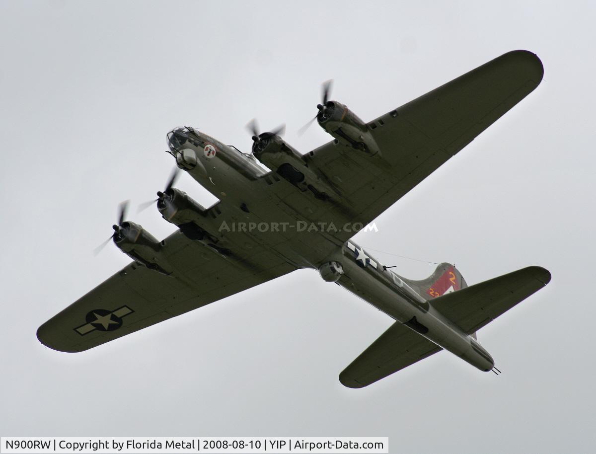 N900RW, 1944 Boeing B-17G Flying Fortress C/N 8627, B-17 Thunderbird