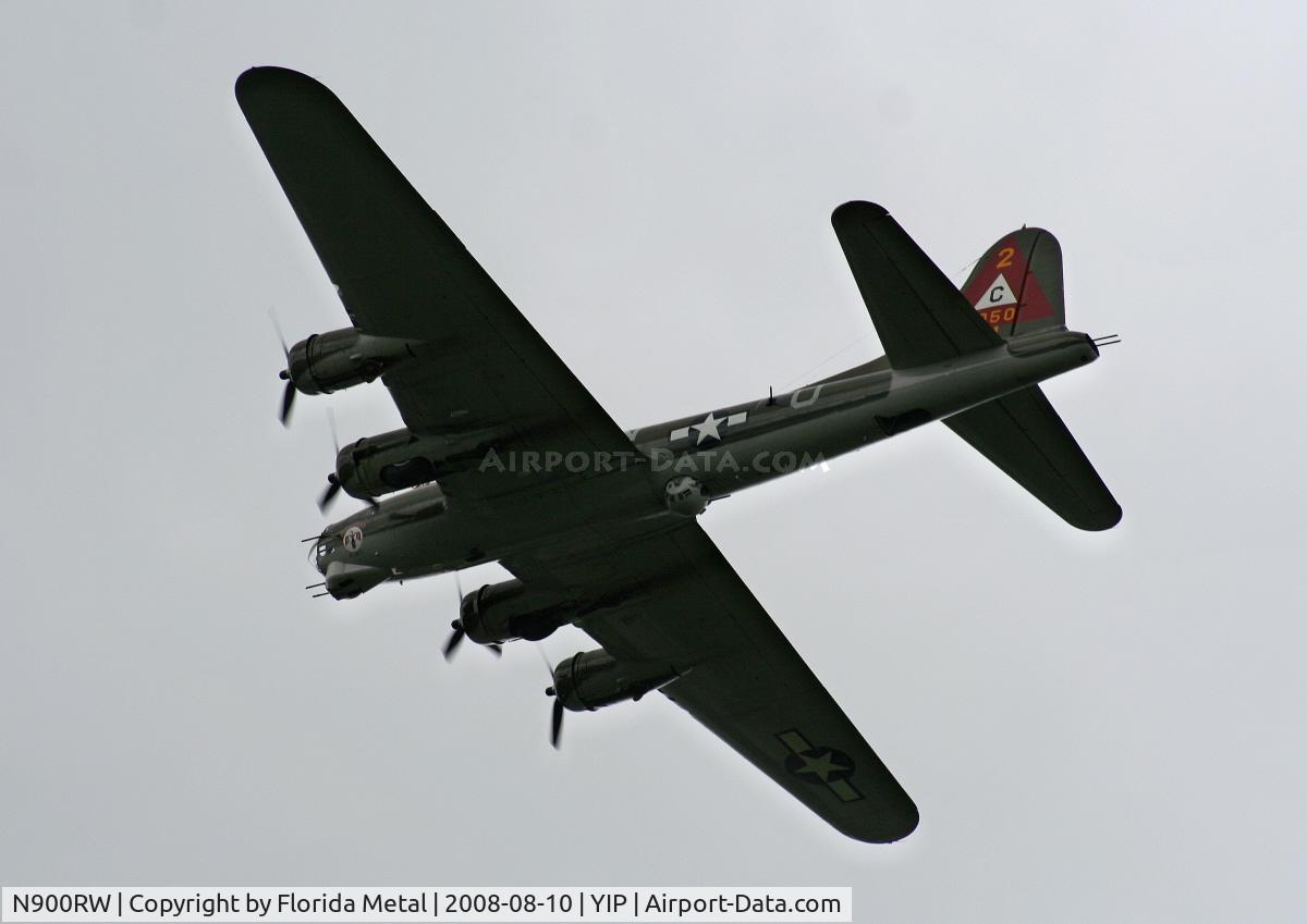N900RW, 1944 Boeing B-17G Flying Fortress C/N 8627, B-17 Thunderbird