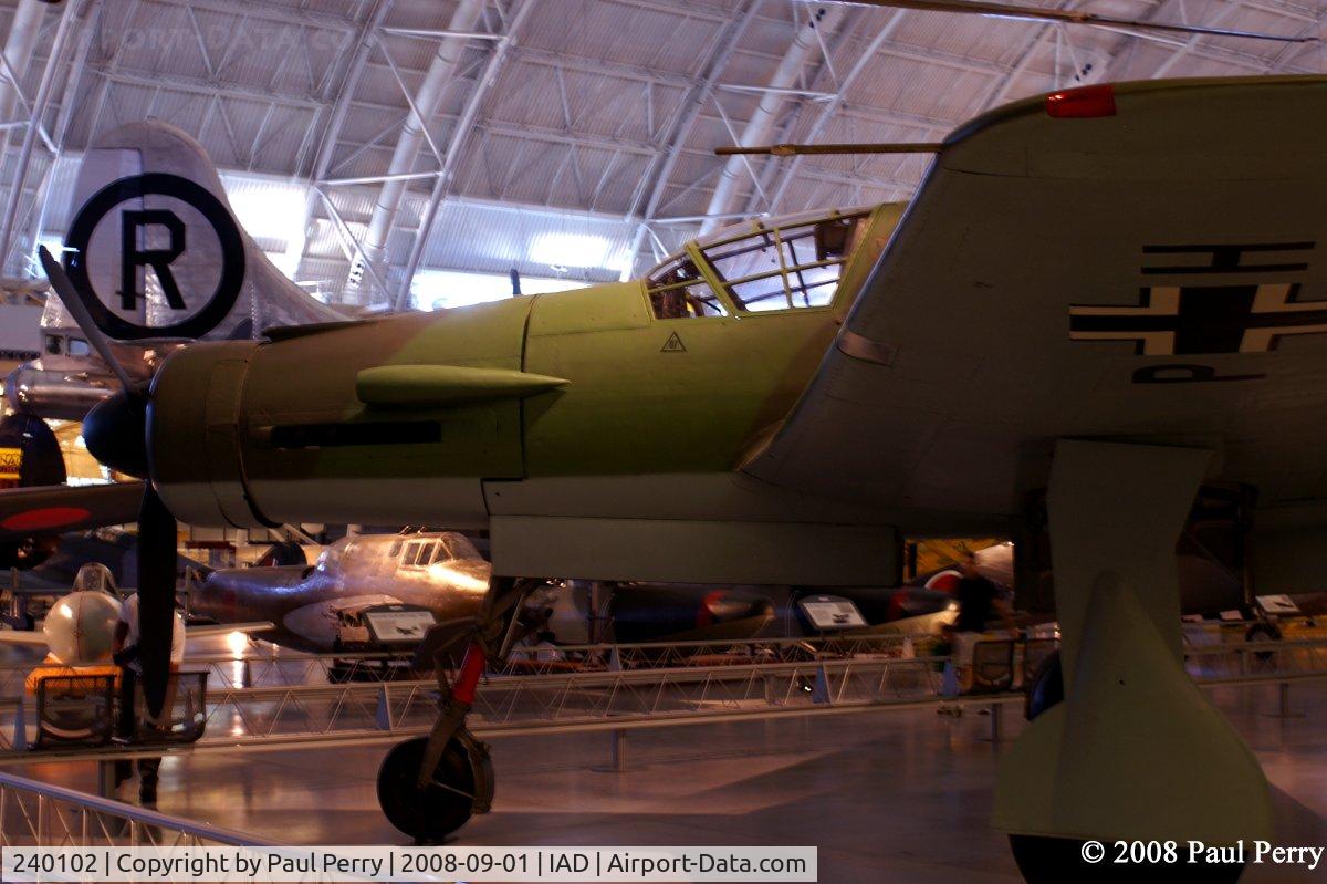 240102, 1944 Dornier Do-335A Pfeil C/N 240102, Big for a single-seat fighter