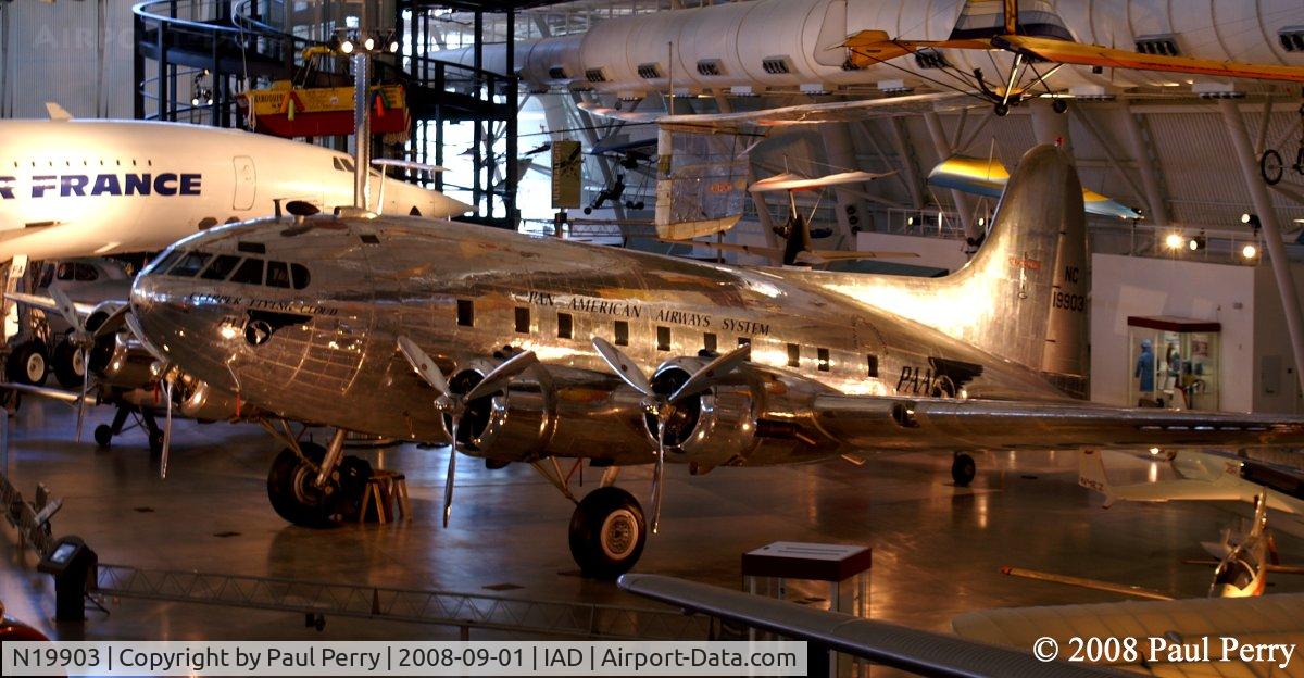 N19903, 1940 Boeing SA-307B-1 Stratoliner C/N 2003, Early large passenger type.  Gorgeous