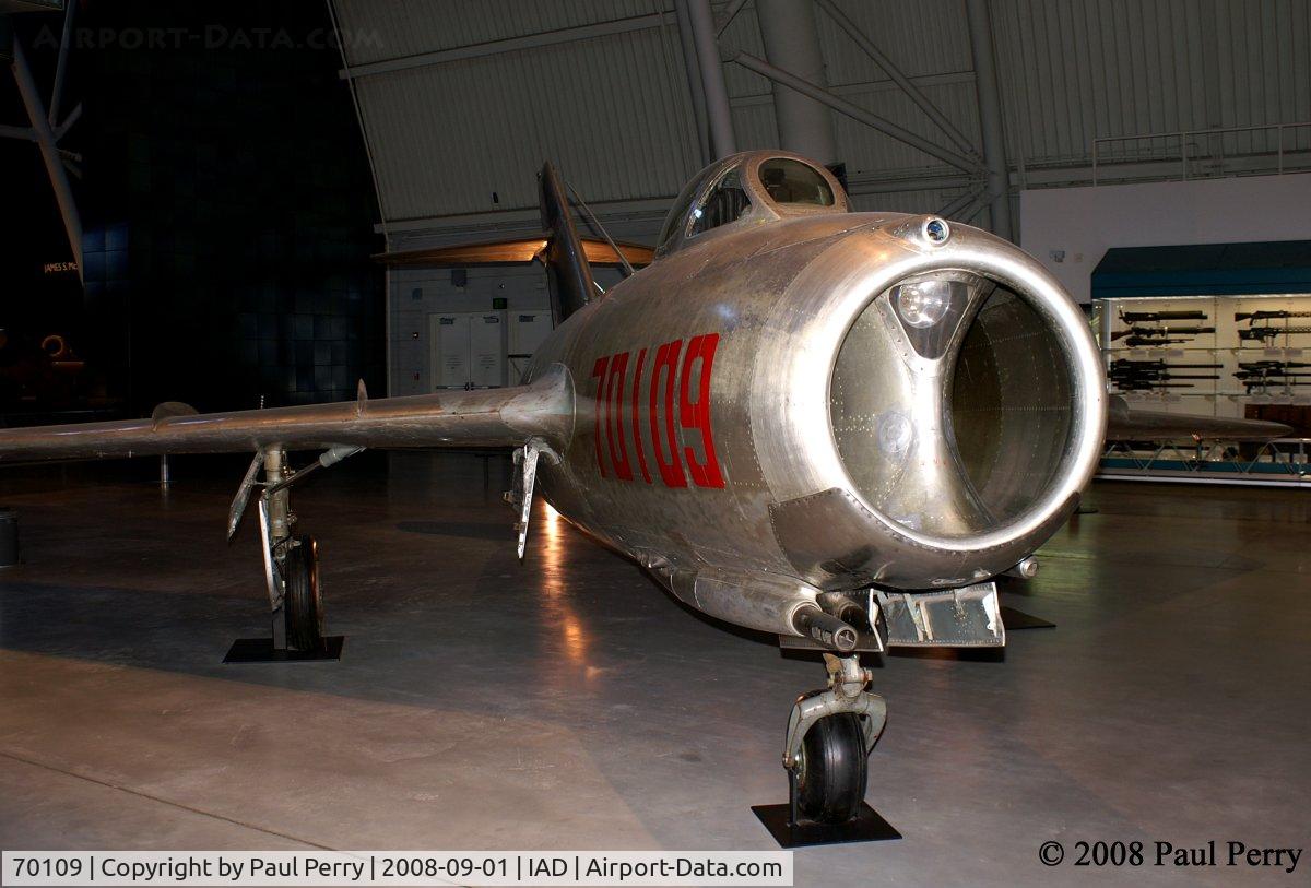 70109, Mikoyan-Gurevich MiG-15bis C/N 4320, The inlet, light, cannons and gun camera.  Busy nose