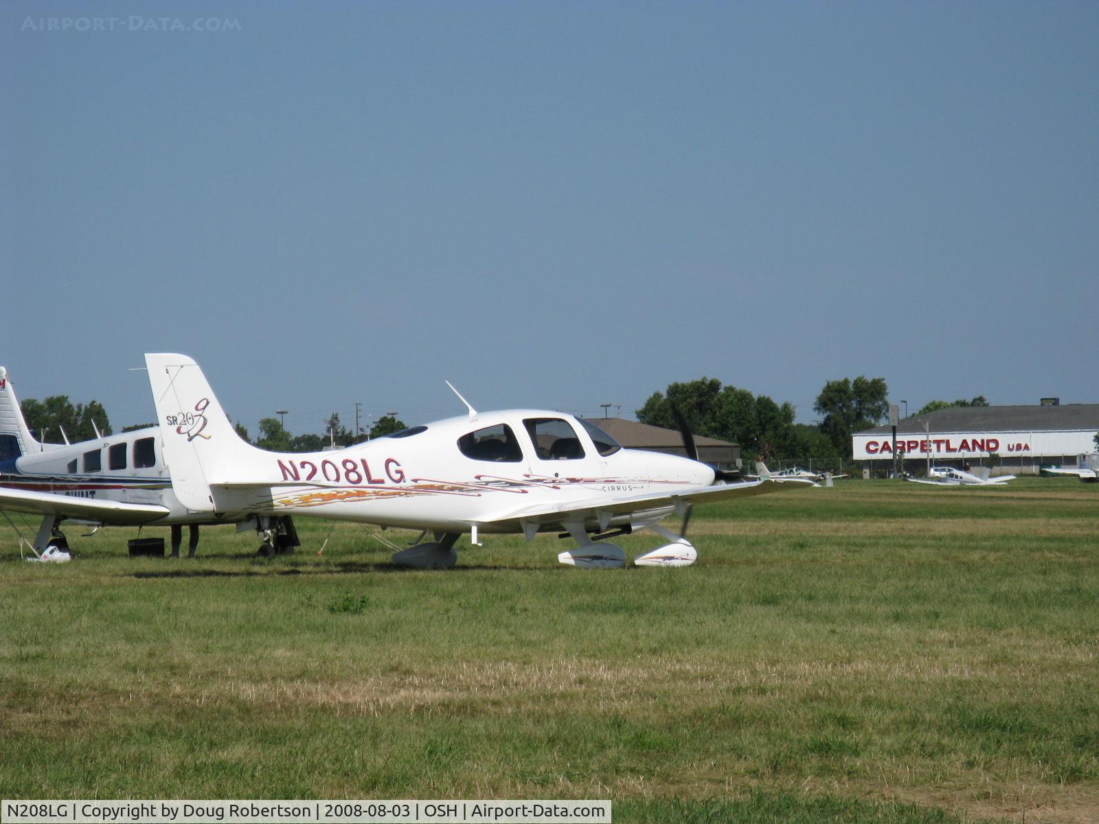 N208LG, 2005 Cirrus SR20 C/N 1566, 2005 Cirrus SR20 G2, Continental IO-360-ES 200 Hp, taxi
