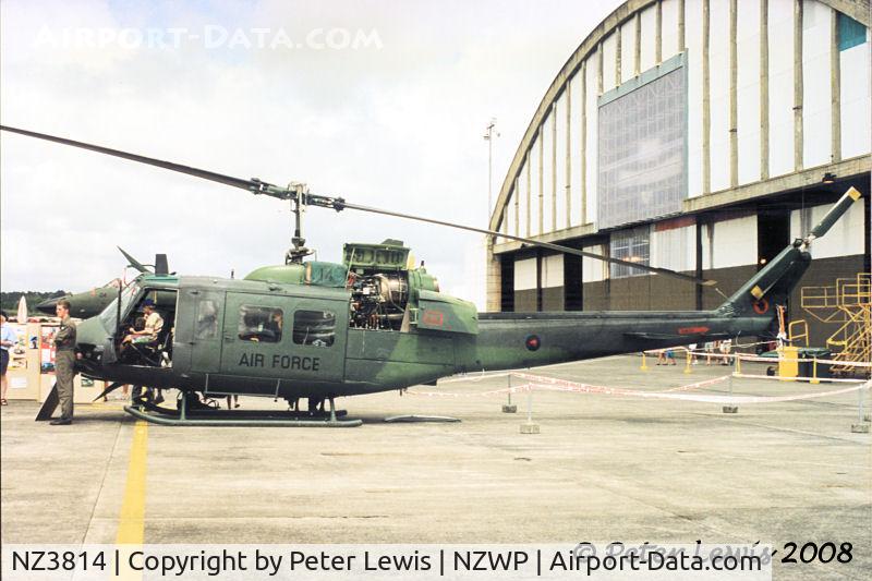 NZ3814, 1970 Bell UH-1H Iroquois C/N 11942, RNZAF - 1998