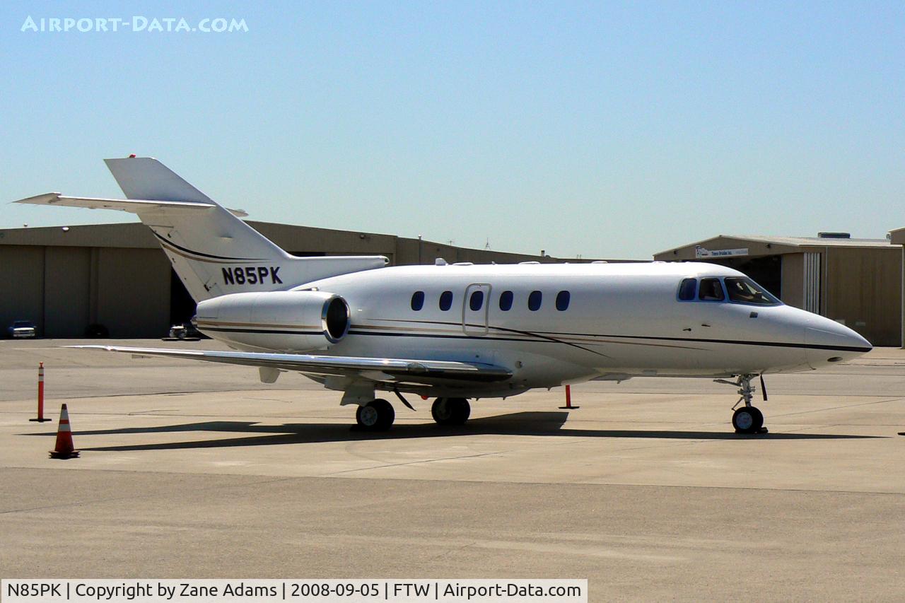 N85PK, 2000 Raytheon Hawker 800XP C/N 258460, At Meacham Field
