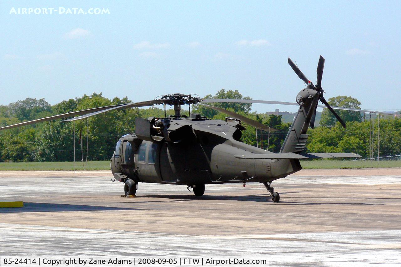 85-24414, Sikorsky UH-60A Black Hawk C/N 70893, At Meacham Field