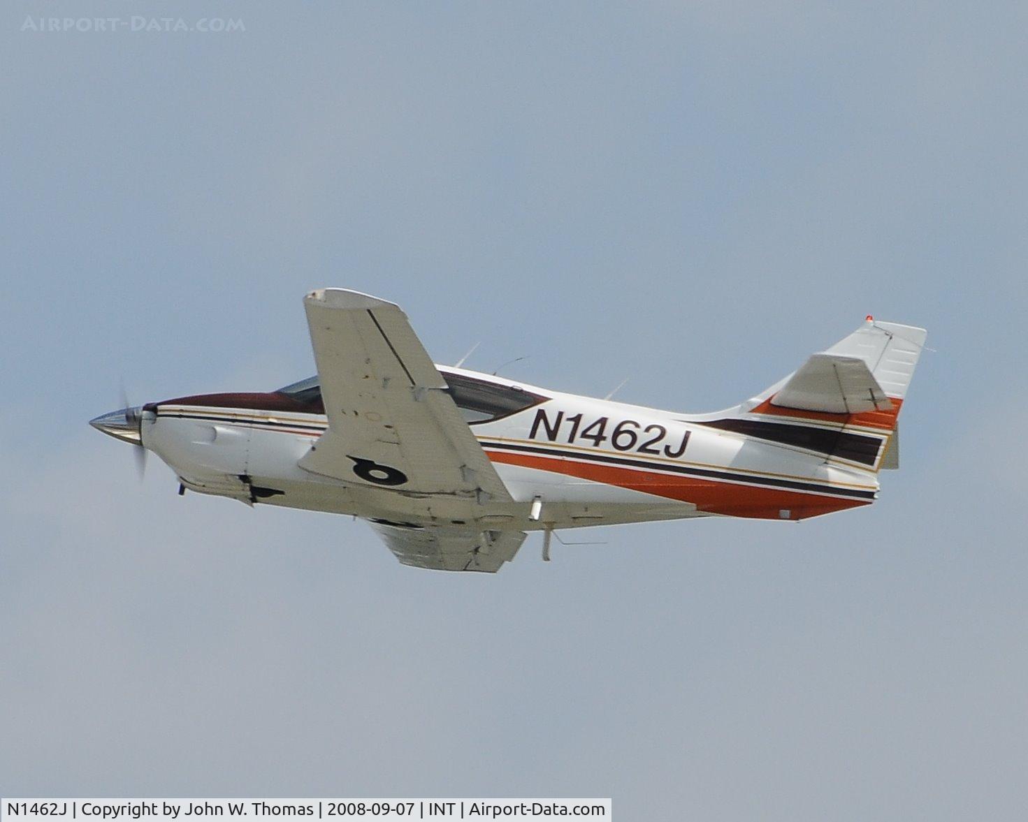 N1462J, 1976 Rockwell International 112A Commander C/N 462, Airshow Performance