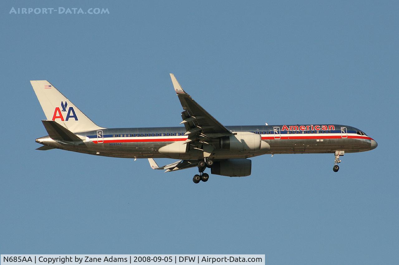 N685AA, 1992 Boeing 757-223 C/N 25342, Landing 13R at DFW - taken from Southlake Carrol High School football stadium during the Friday night game.