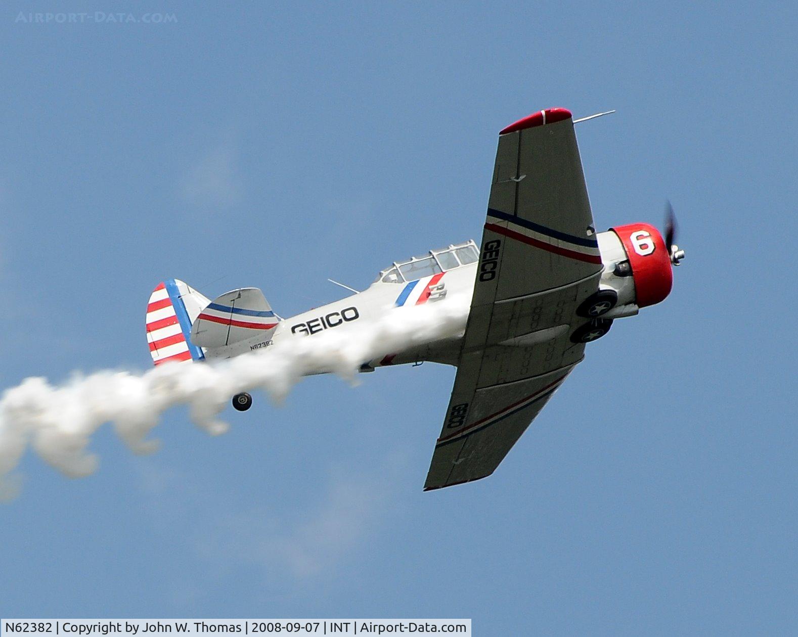 N62382, 1940 North American SNJ-2 Texan C/N 2039, Airshow Performance