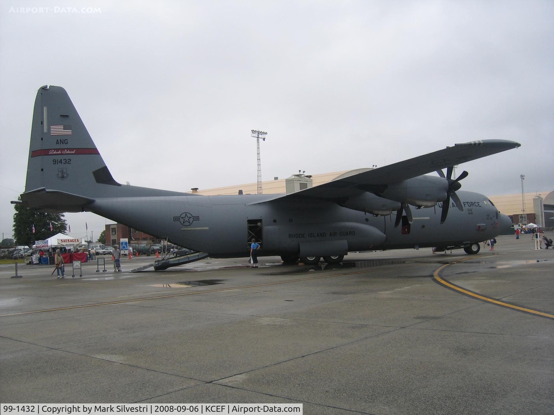 99-1432, 1999 Lockheed Martin C-130J-30 Super Hercules C/N 382-5518, Westover ARB 2008