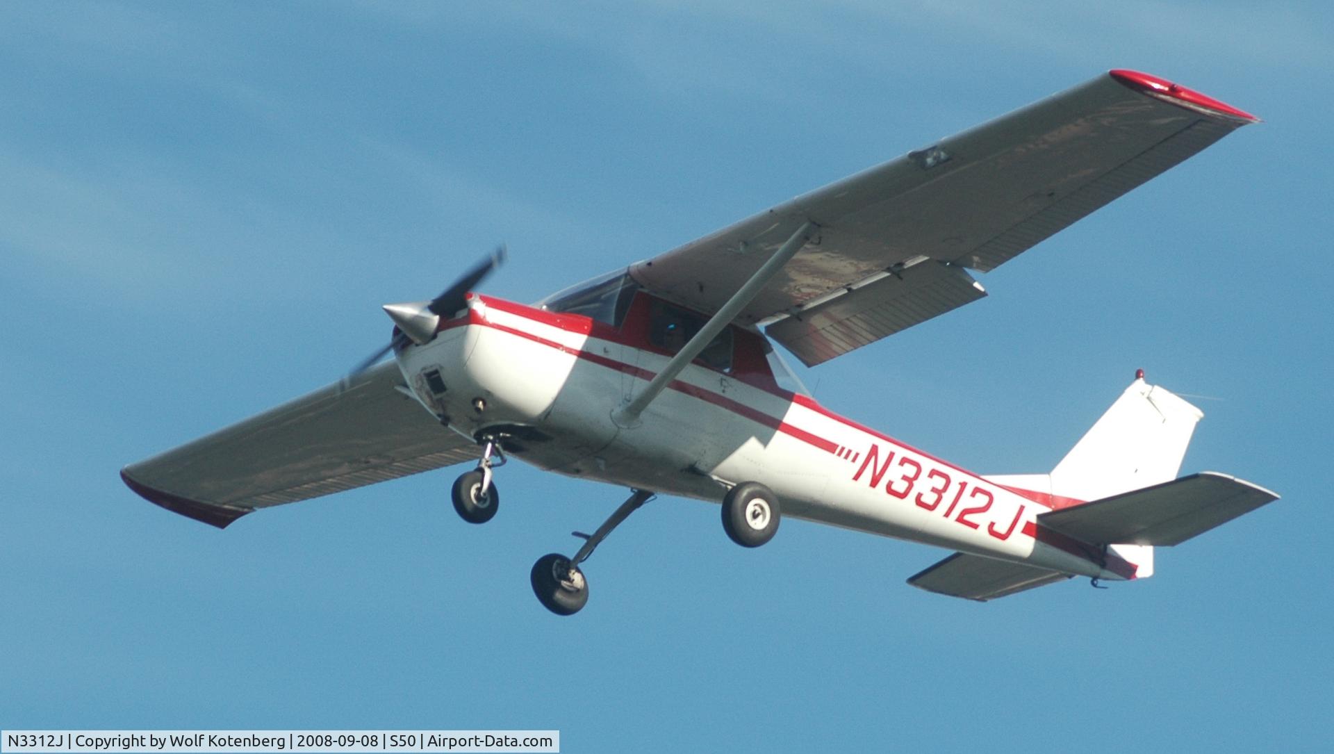 N3312J, 1966 Cessna 150G C/N 15066012, on final