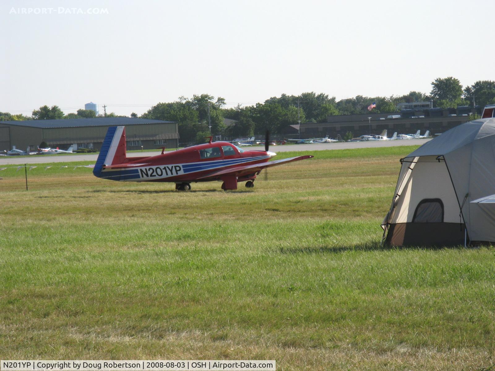 N201YP, 1978 Mooney M20J 201 C/N 24-0512, 1978 Mooney M20J 201, Lycoming IO-360 200 Hp, taxi