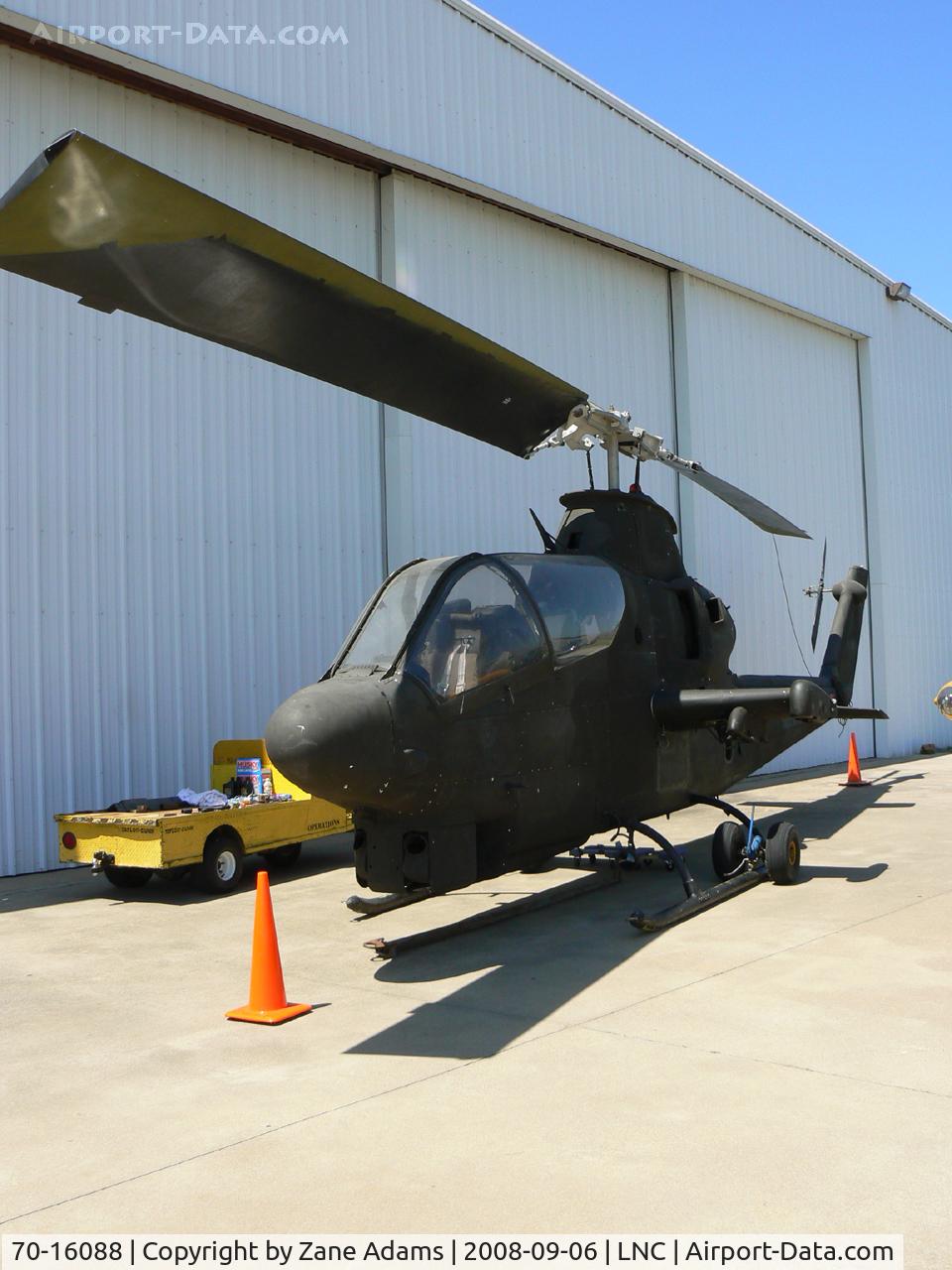 70-16088, 1970 Bell AH-1S Cobra C/N 21032, AH-1 Cobra of the Cold War Aviation Museum At the DFW CAF open house 2008 - Warbirds on Parade!