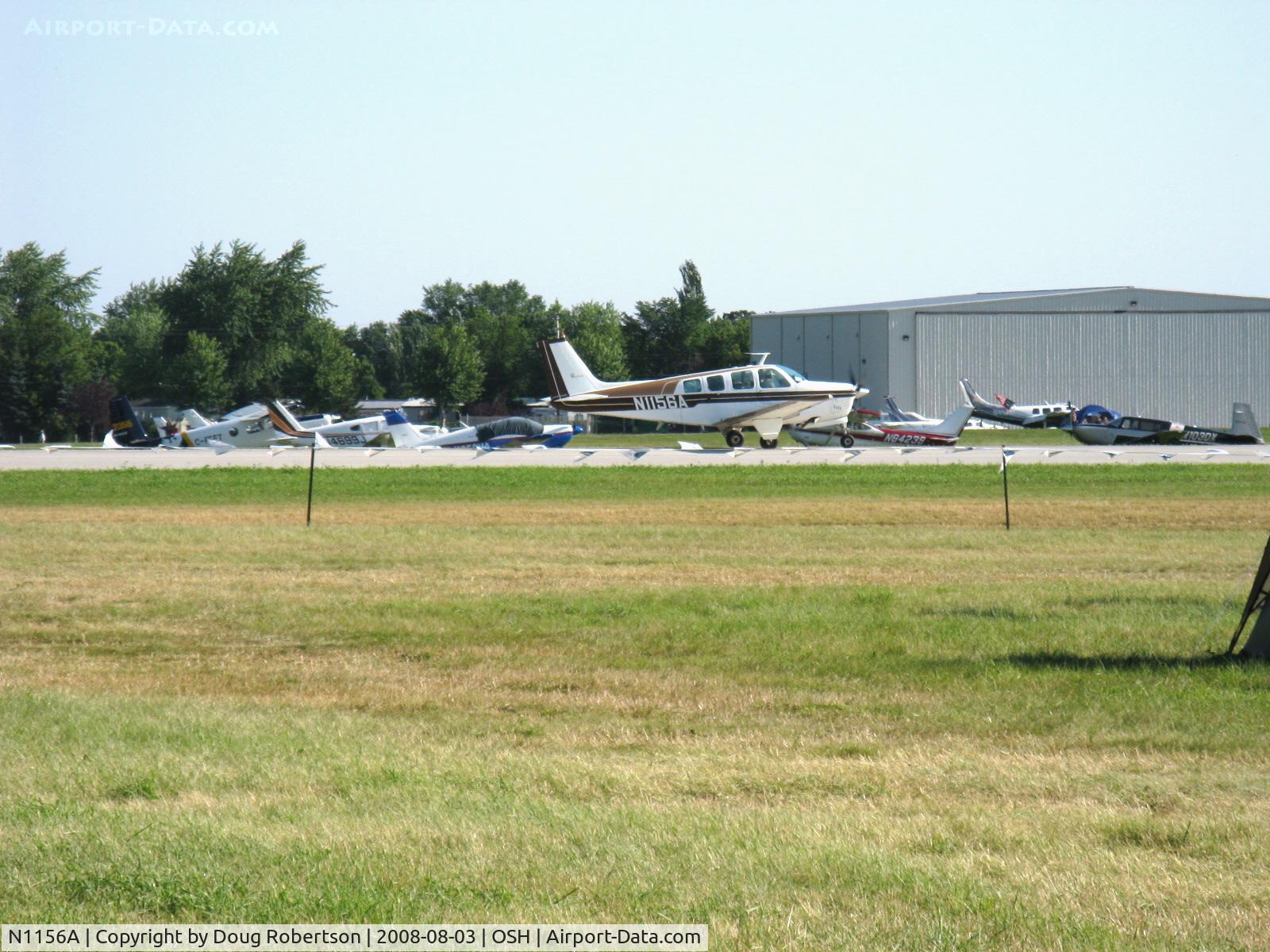 N1156A, 1970 Beech A36 Bonanza 36 C/N E-203, 1970 Beech A36 BONANZA, Continental IO-520 285 Hp, takeoff roll Rwy 09