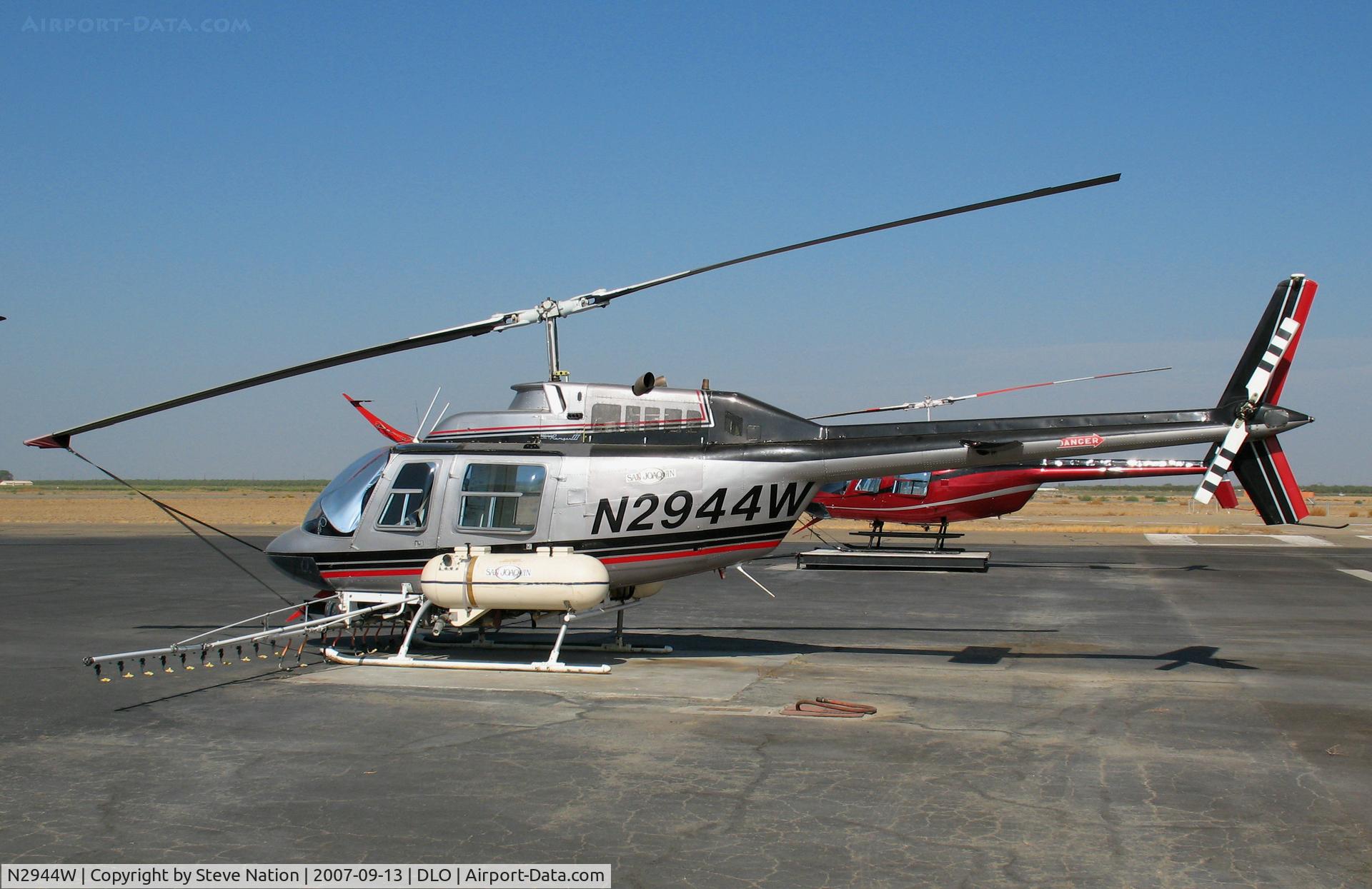 N2944W, 1971 Bell 206B JetRanger III C/N 748, San Joaquin Helicopters 1971 Bell 206B sprayer @ Delano, CA