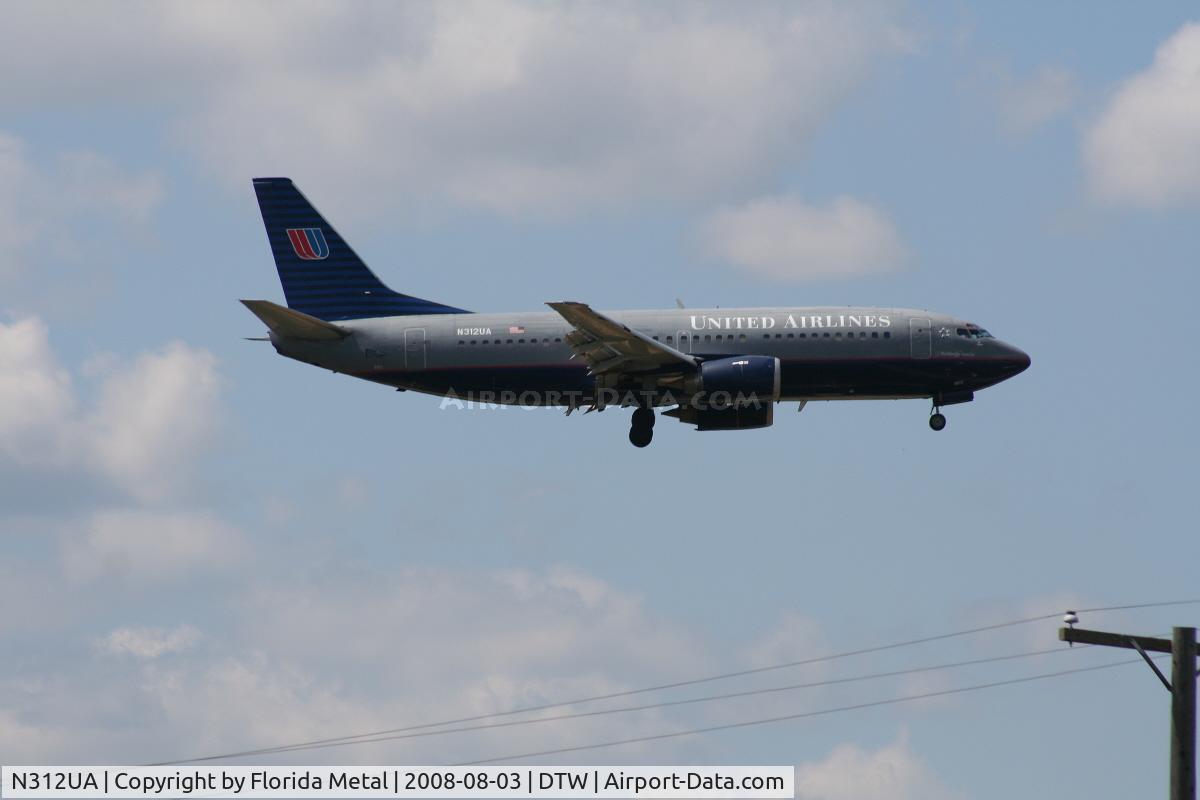 N312UA, 1987 Boeing 737-322 C/N 23673, United 737-300