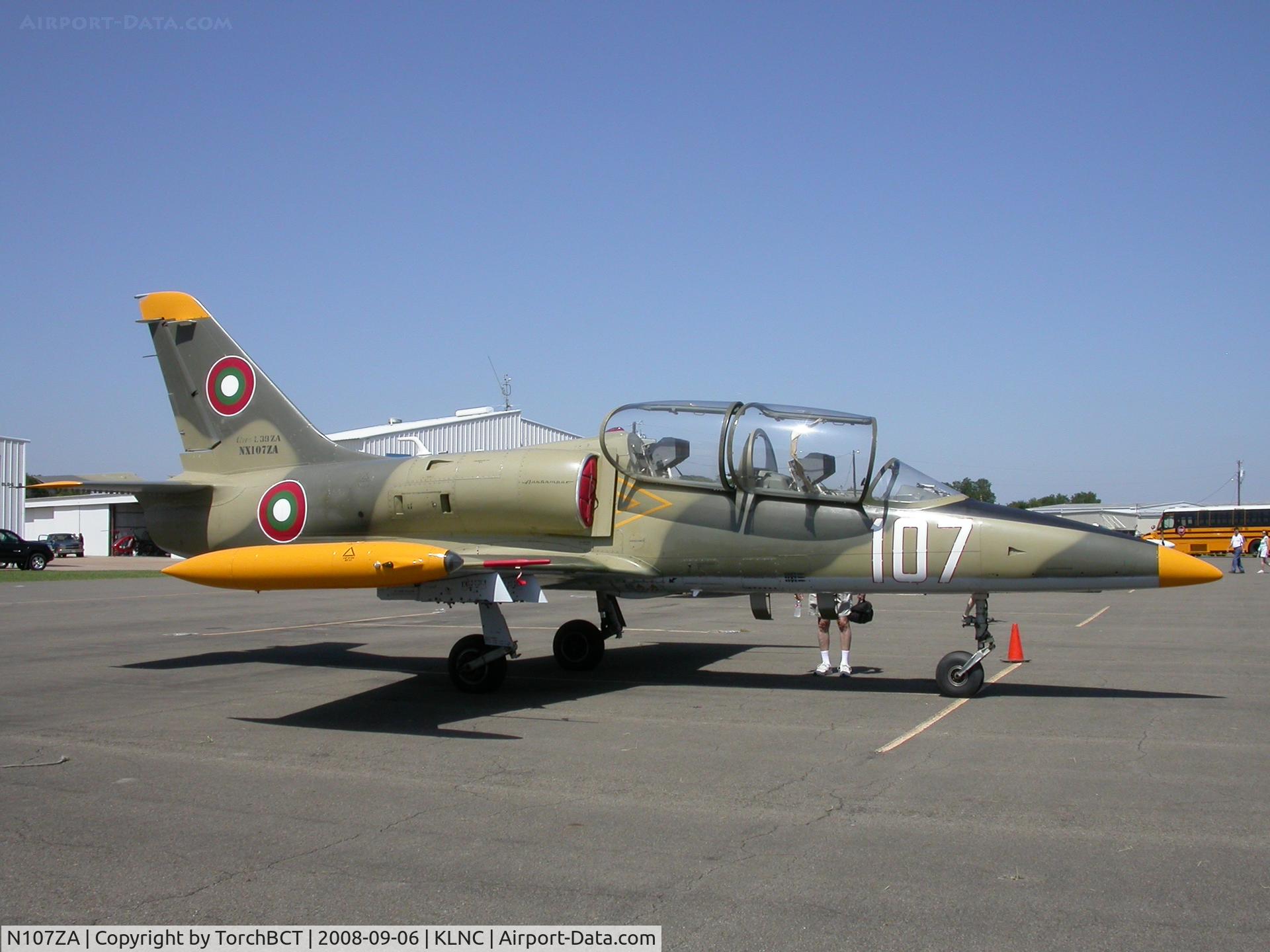 N107ZA, 1987 Aero L-39ZA Albatros C/N 734107, Albatross on the ramp @ KLNC - Warbirds on Parade