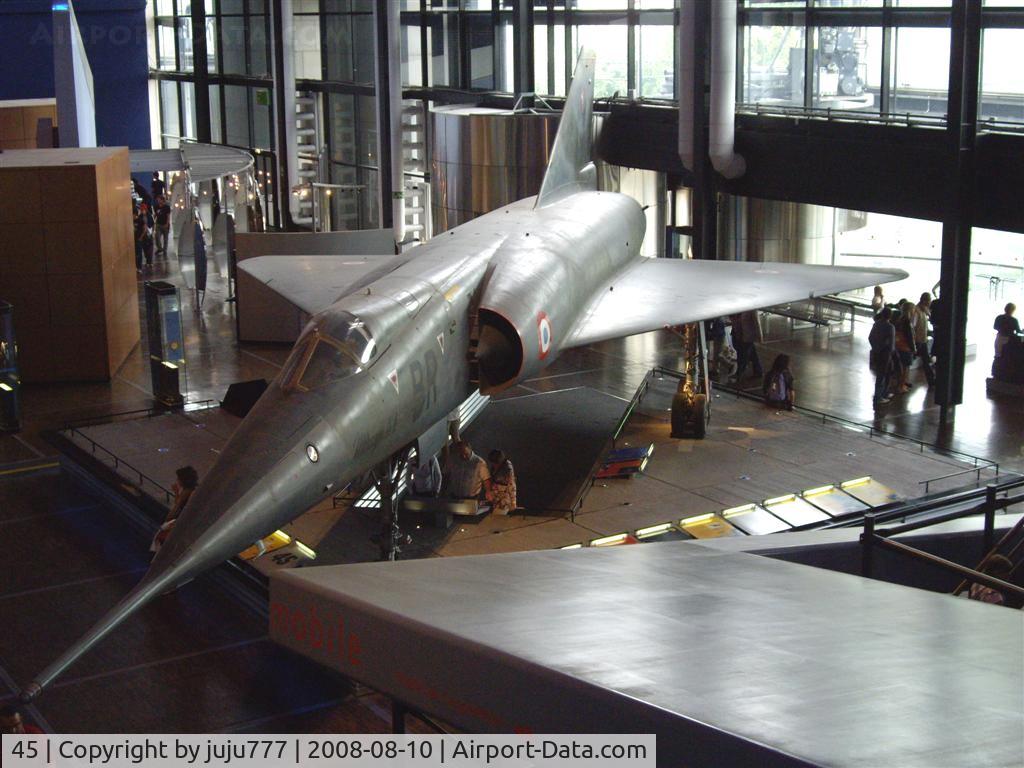 45, 1966 Dassault Mirage IVA C/N 45, on display at La citée de Sience at La Villette