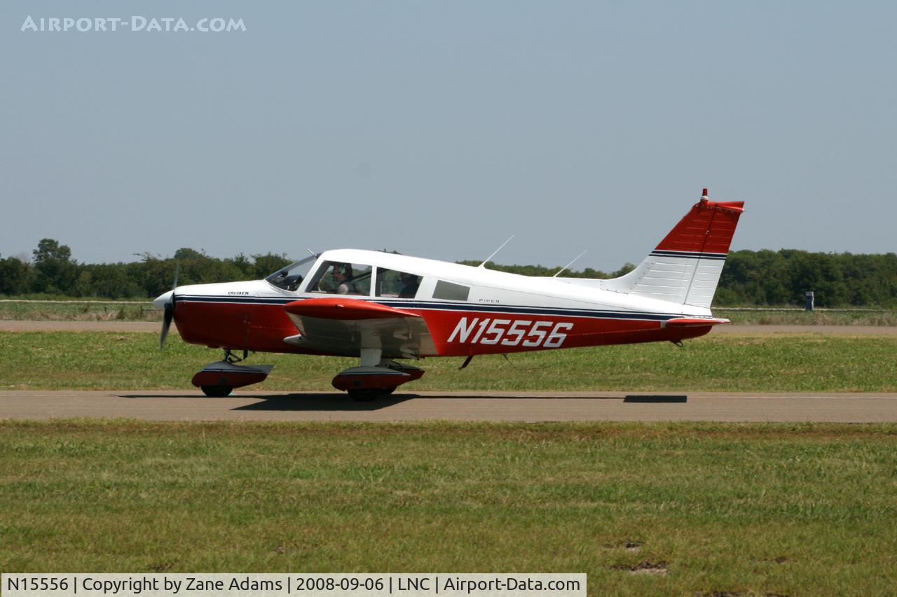 N15556, 1972 Piper PA-28-140 C/N 28-7325095, At Lancaster, TX