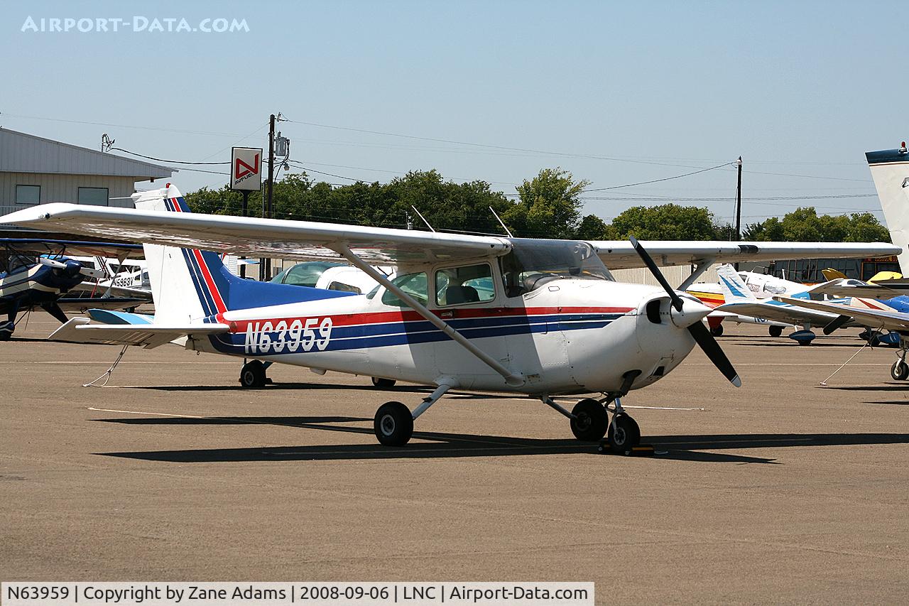 N63959, 1981 Cessna 172P C/N 17275502, At Lancaster, TX