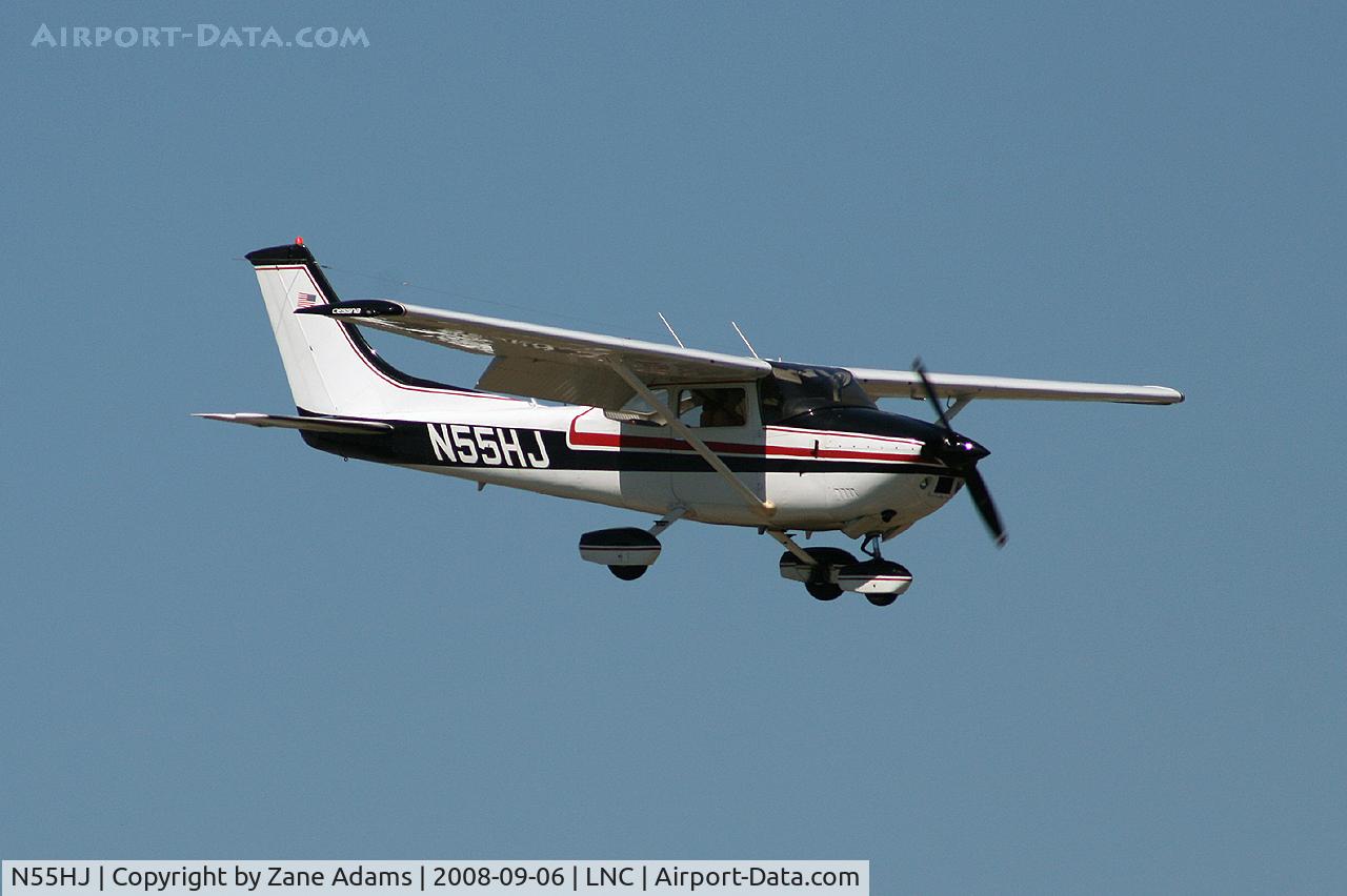 N55HJ, 1977 Cessna 182Q Skylane C/N 18265736, At Lancaster, TX