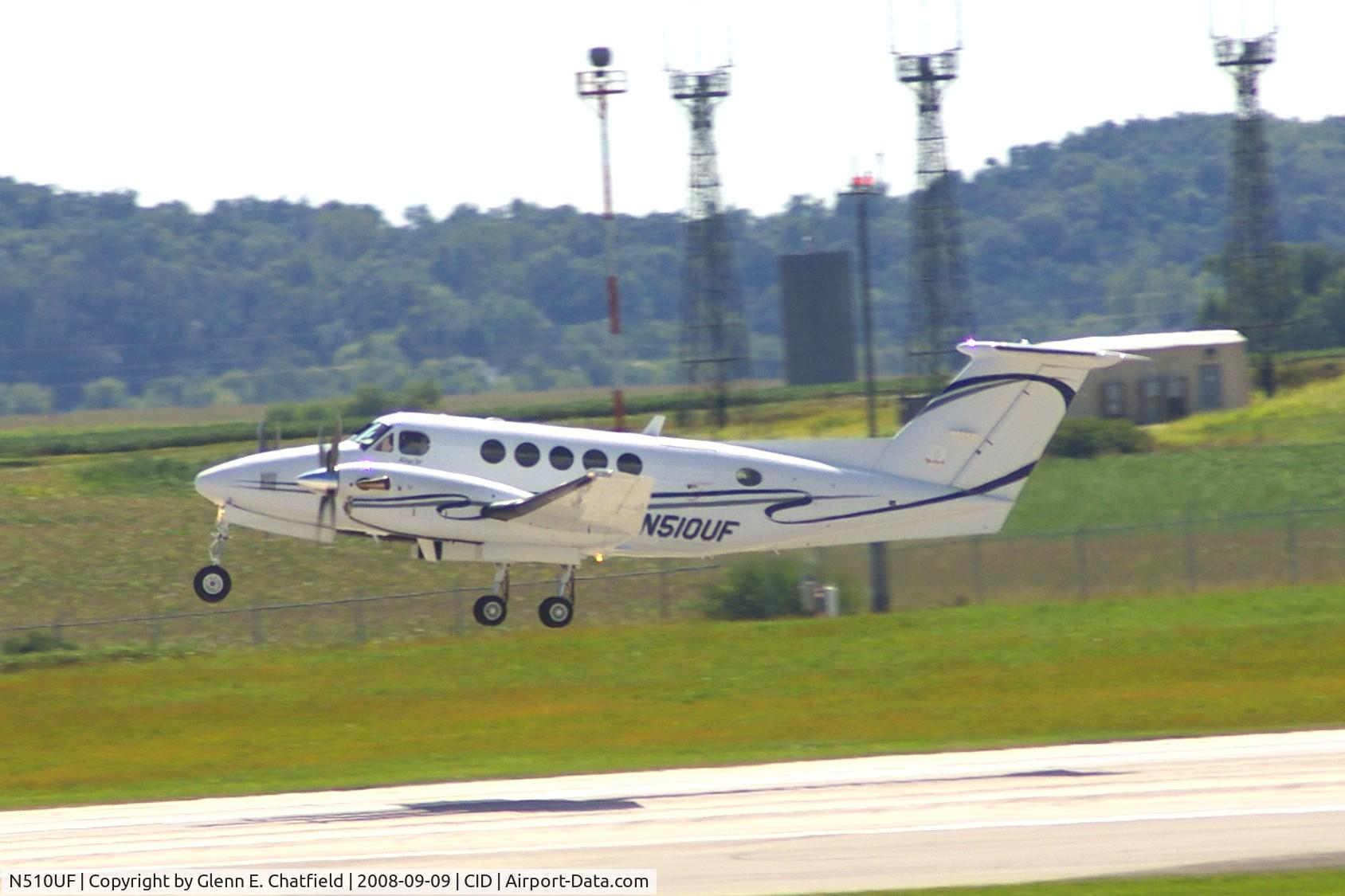 N510UF, Hawker Beechcraft 350 Super King Air (B300) C/N FL-615, Just lifting off runway 9