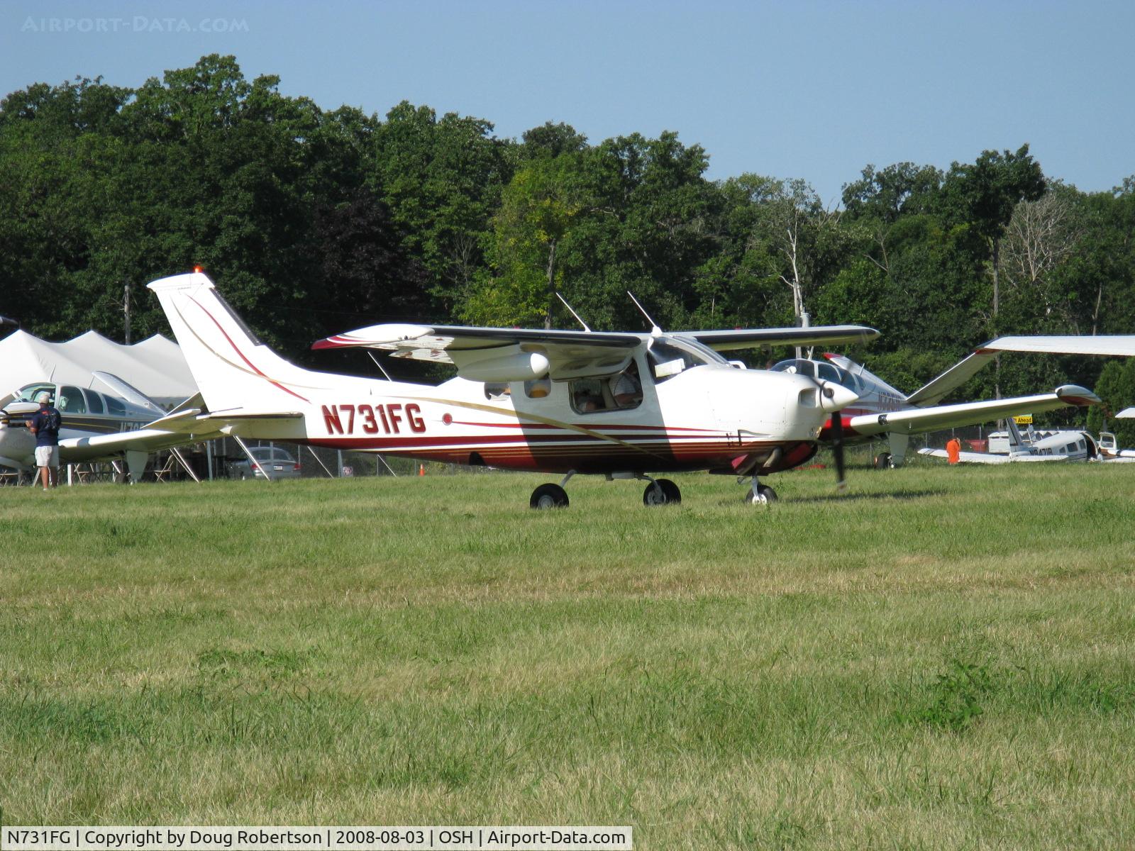 N731FG, 1979 Cessna P210N Pressurised Centurion C/N P21000451, 1979 Cessna P210N CENTURION, Continental TSIO-520-CE 325 Hp, pressurized & turbocharged, taxi