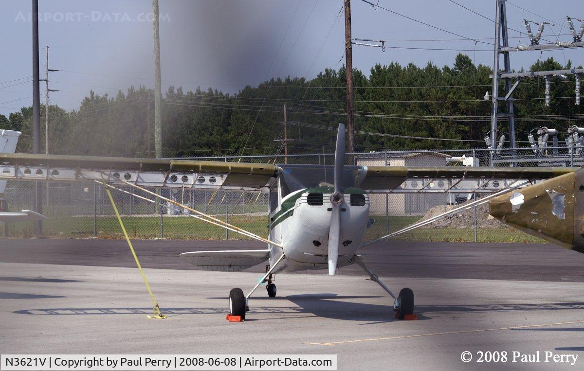 N3621V, 1948 Cessna 140 C/N 14889, Yet another of the fenced-in ladies