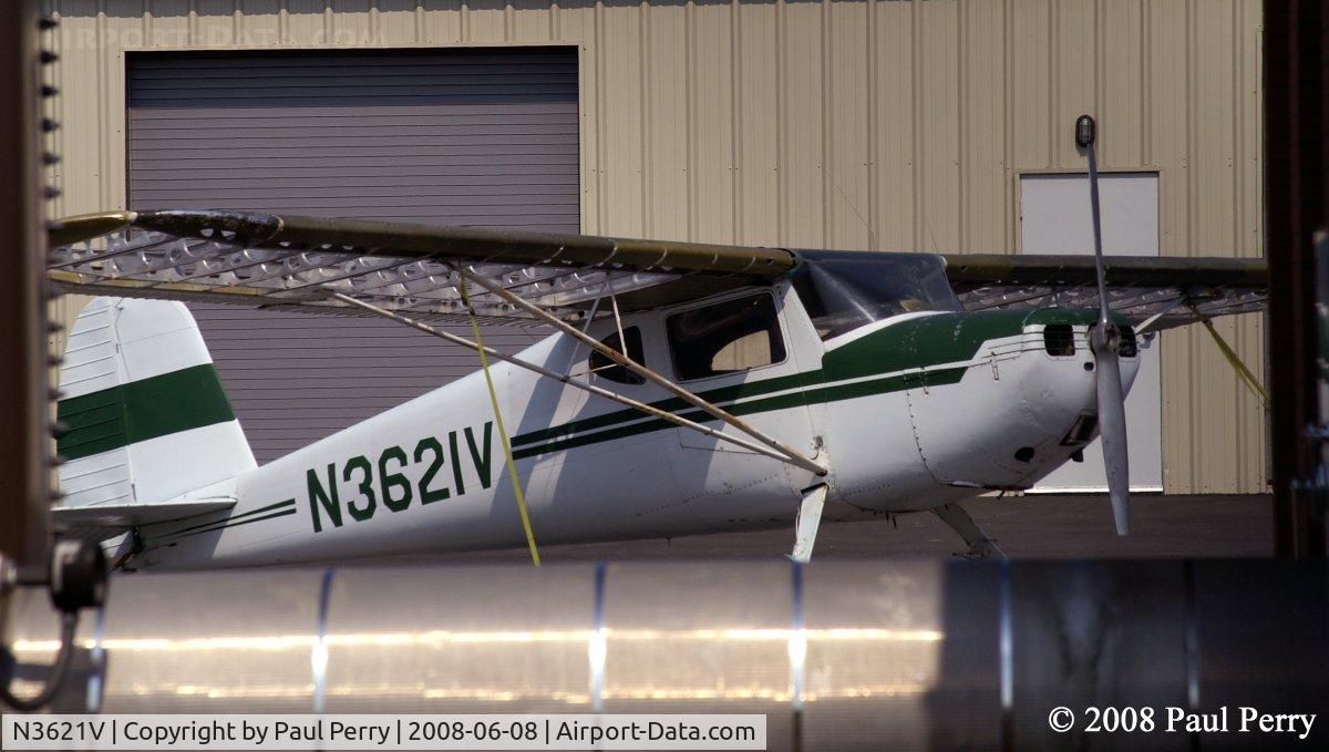 N3621V, 1948 Cessna 140 C/N 14889, She just needs a little more work...