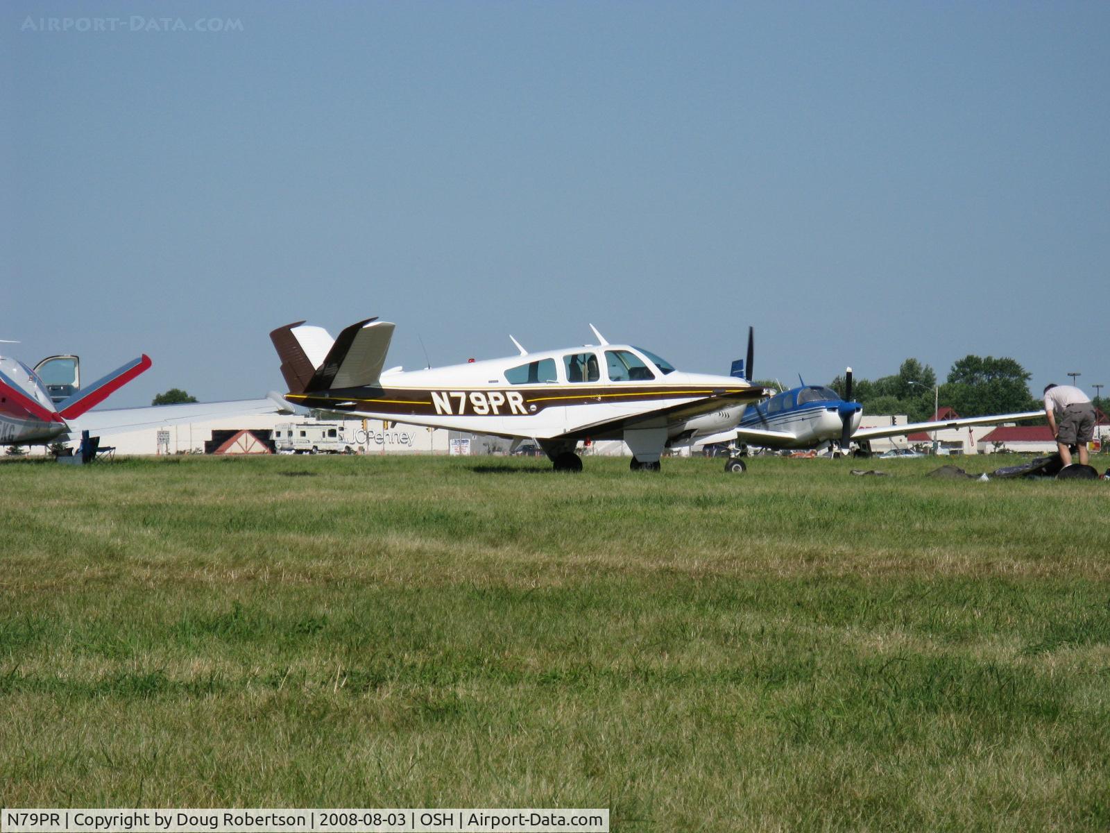 N79PR, 1970 Beech V35B Bonanza C/N D-9138, 1970 Beech V35B BONANZA, Continental IO-550-B 285 Hp, taxi