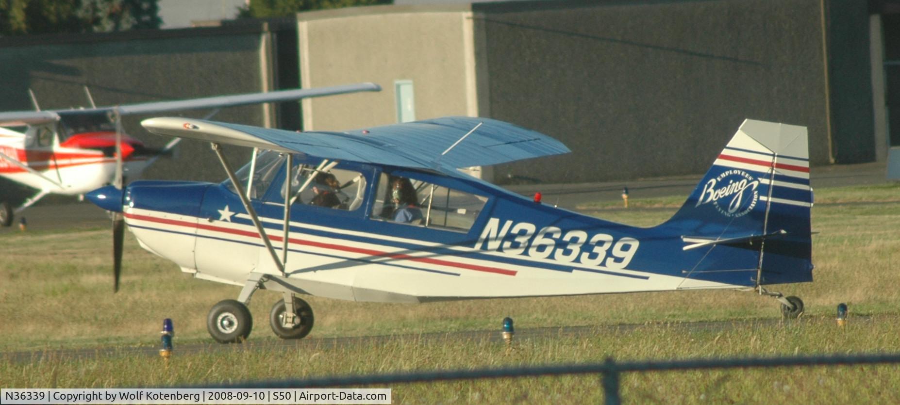 N36339, 1973 Bellanca 7KCAB Citabria C/N 388-73, entering the active runway 34