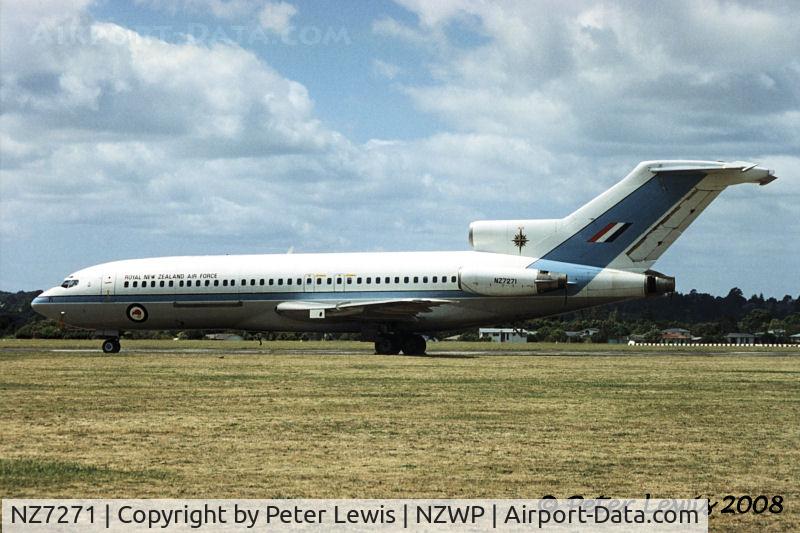 NZ7271, 1968 Boeing 727-100C C/N 19892, RNZAF - 1998