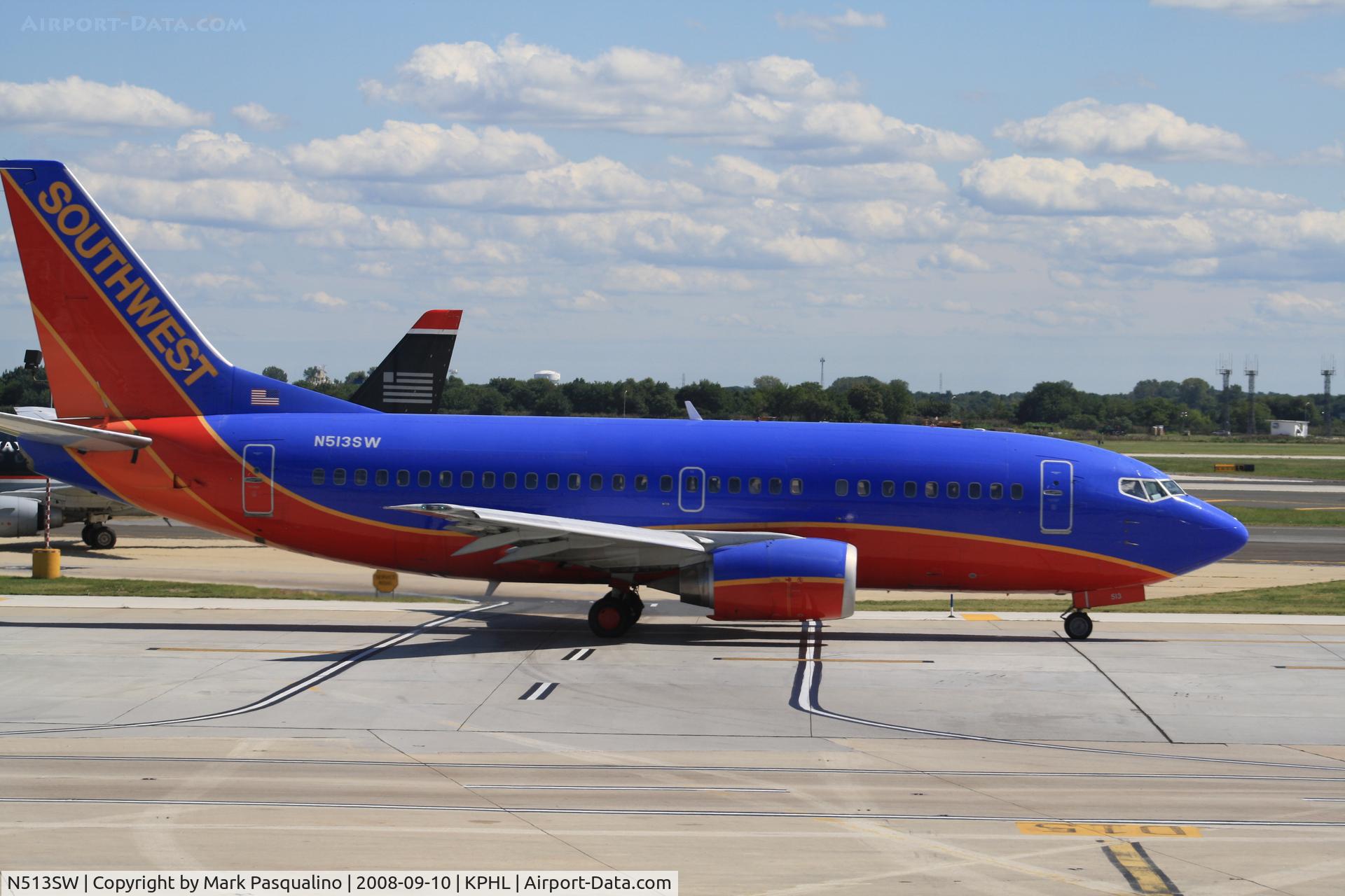 N513SW, 1991 Boeing 737-5H4 C/N 24190, Boeing 737-500