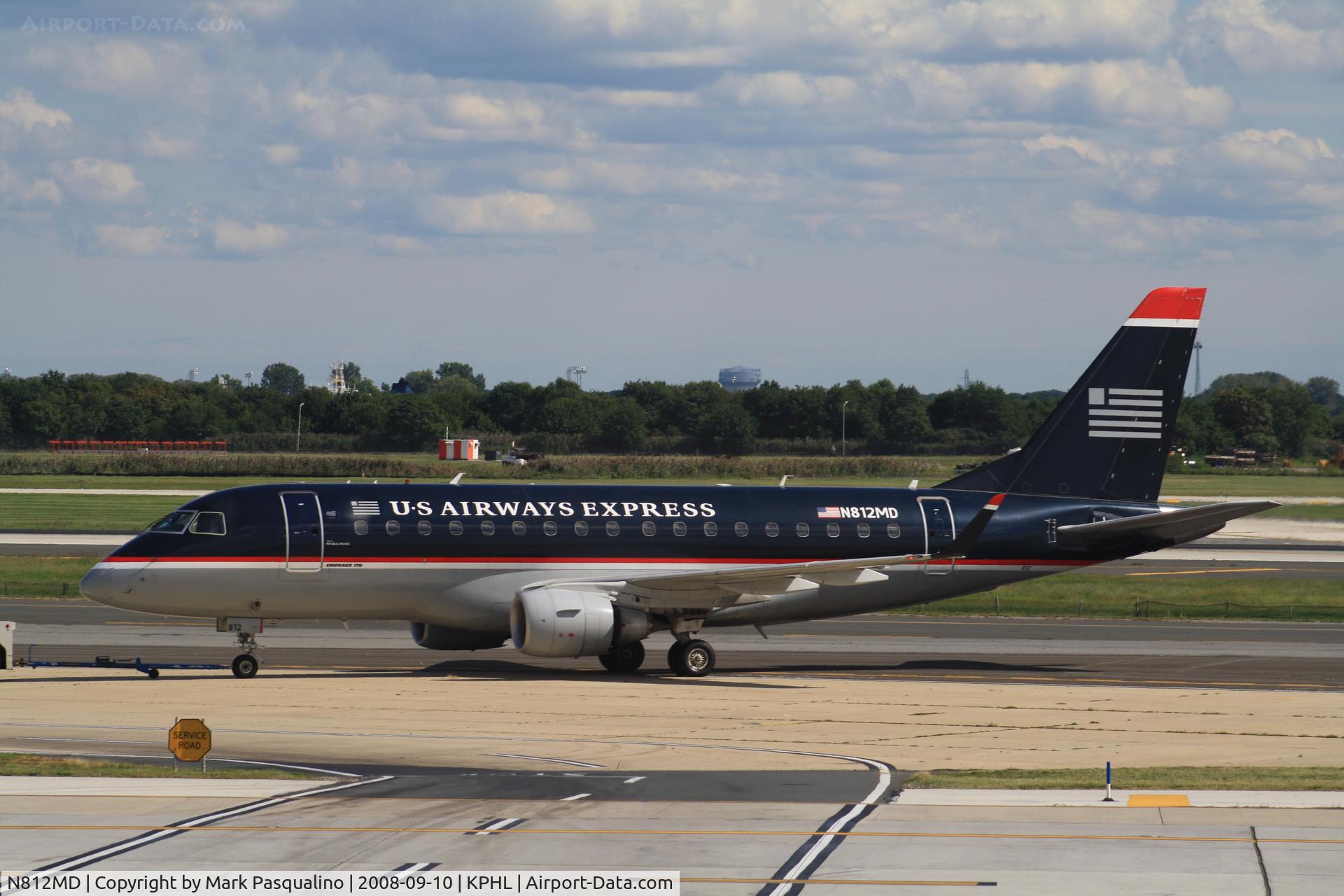 N812MD, 2004 Embraer 170SU (ERJ-170-100SU) C/N 17000030, ERJ 170-100SU