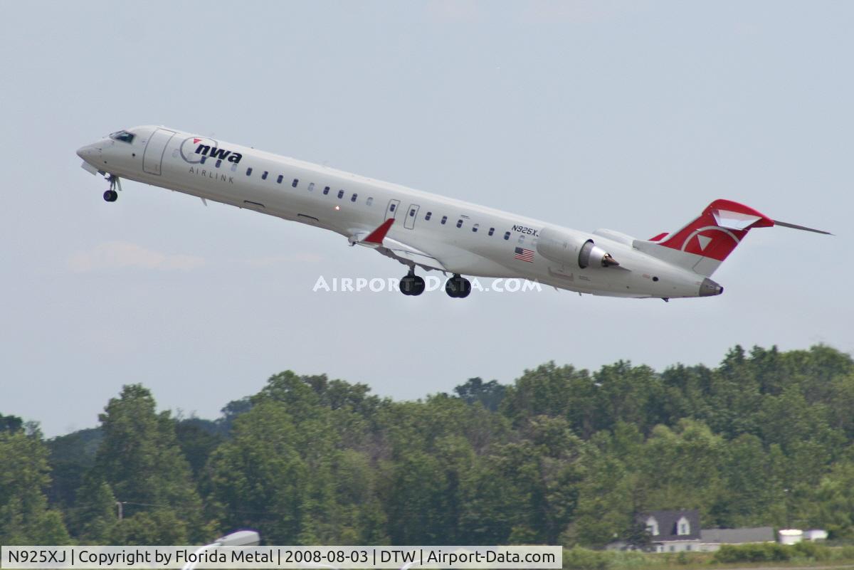 N925XJ, 2008 Canadair CRJ-900ER (CL-600-2D24) C/N 15183, Mesaba CRJ-900