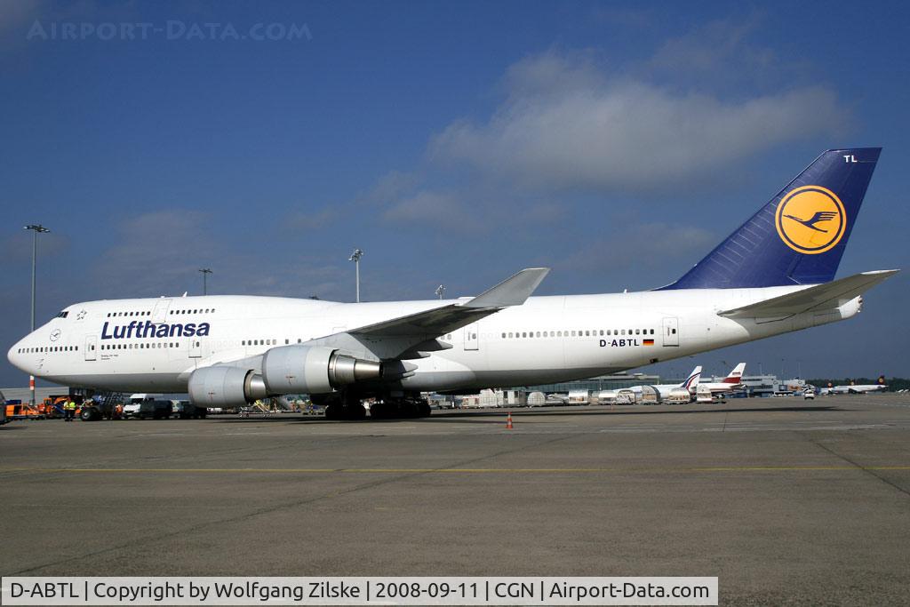 D-ABTL, 2002 Boeing 747-430 C/N 29872, Diversion from FRA