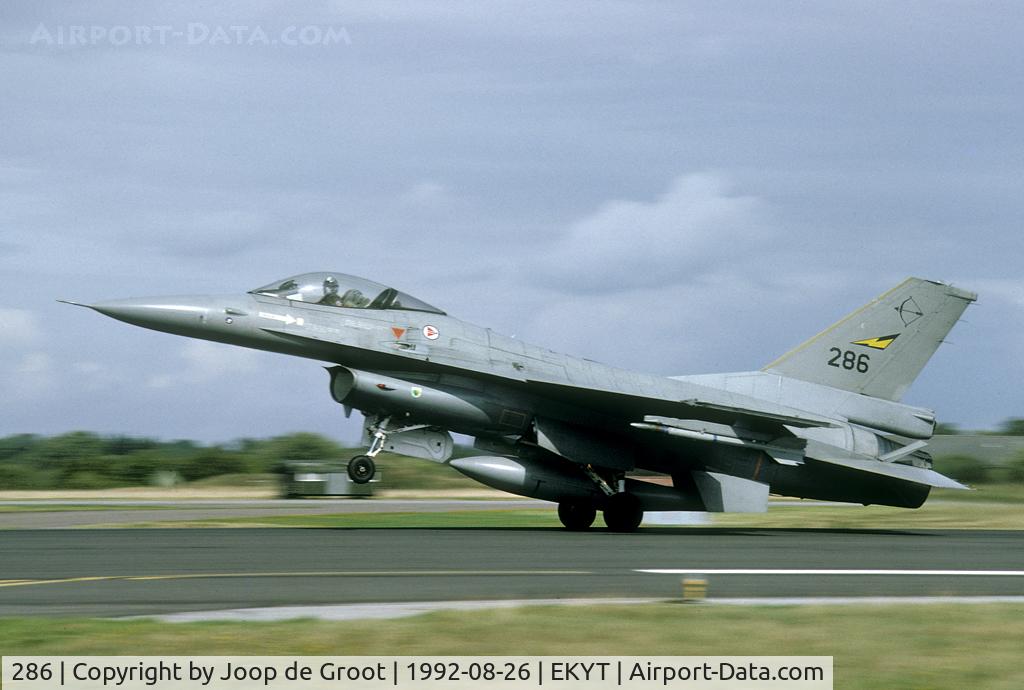 286, Fokker F-16AM Fighting Falcon C/N 6K-15, Participant of the 1992 Tactical Fighter Weaponry.